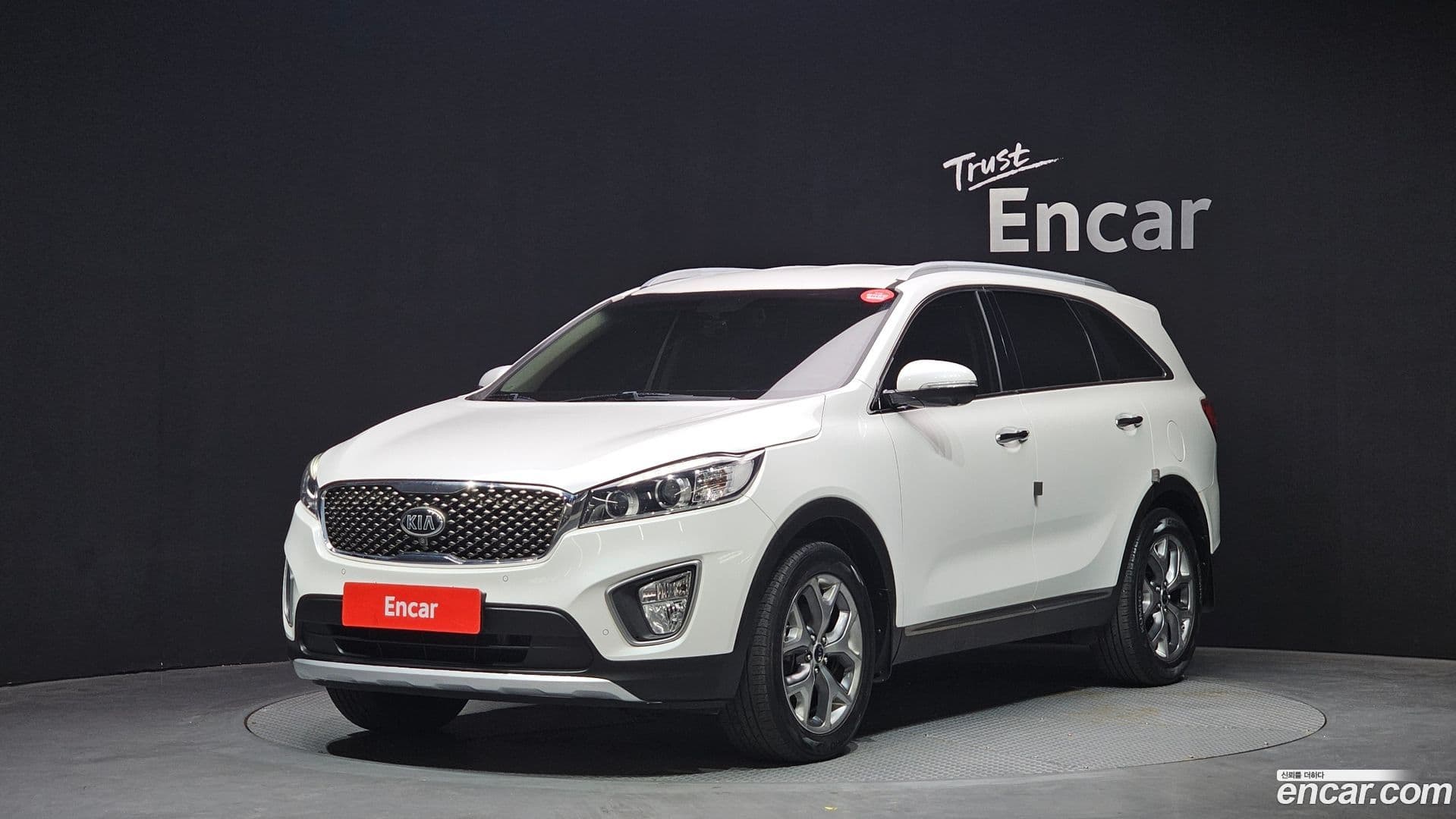 Main__Slider__Photo:Sorento Kia 2016.11-0