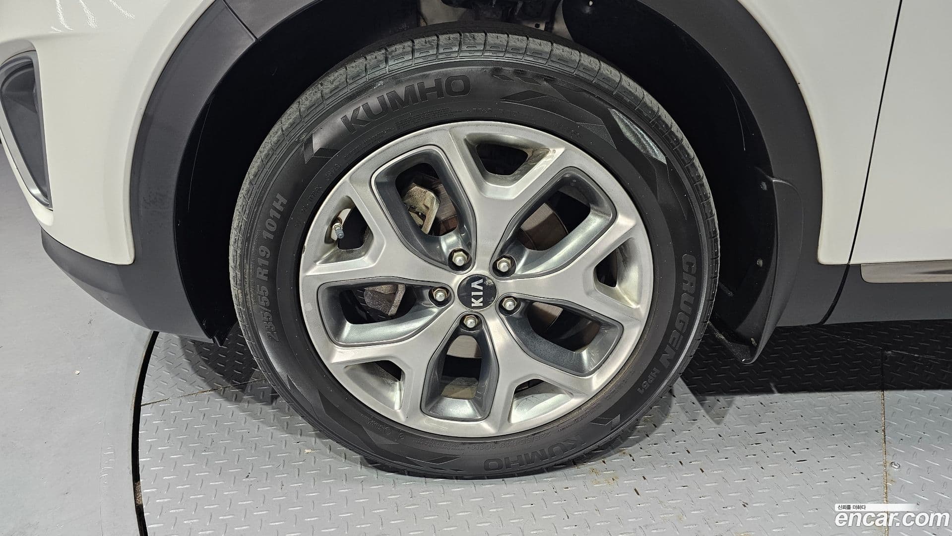 Main__Slider__Photo:Sorento Kia 2016.11-4