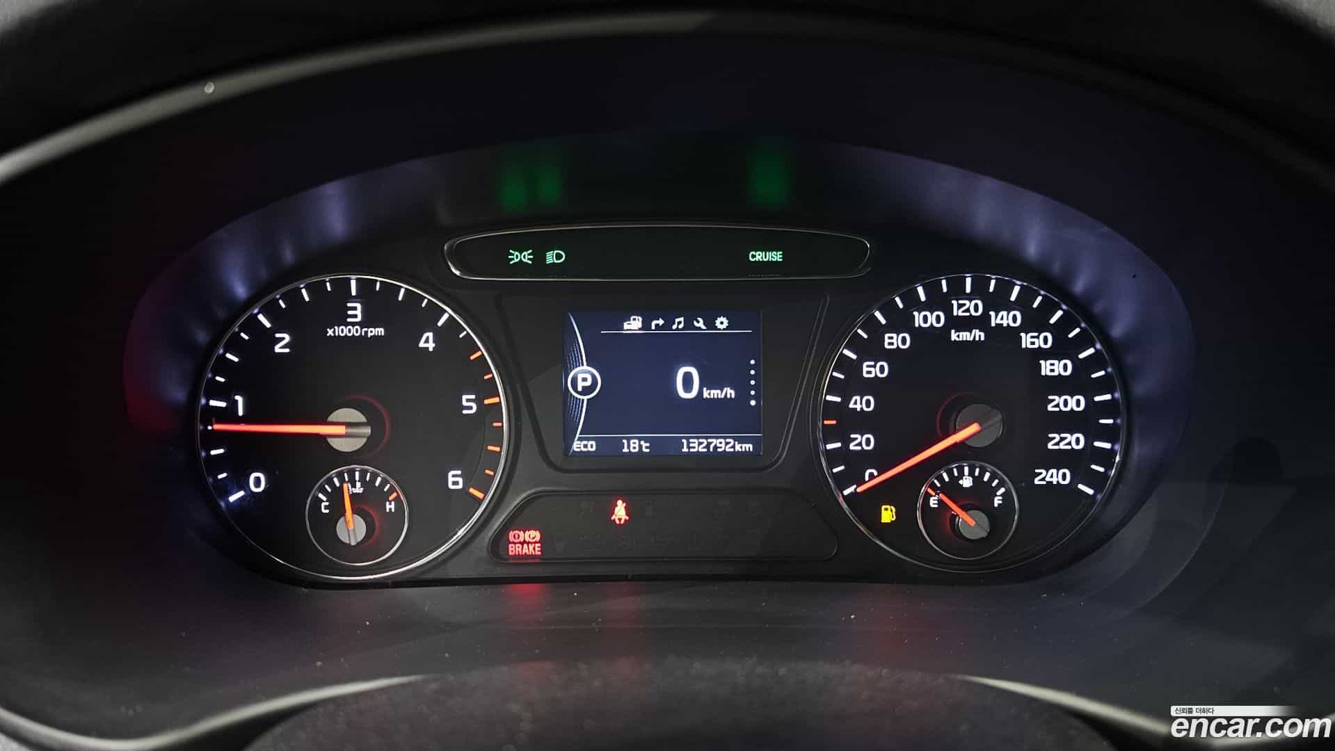 Sorento Kia 2016.11-INNER-008