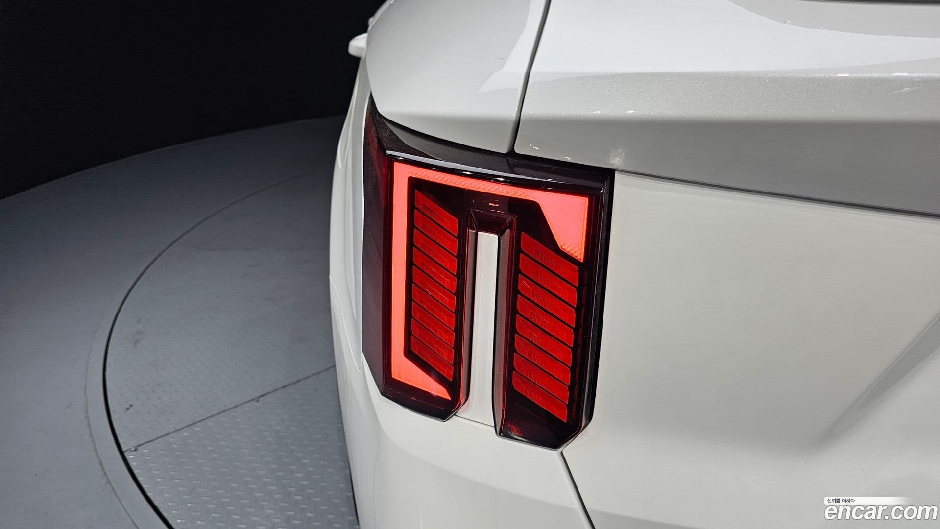 Main__Slider__Photo:Sorento Kia 2024.11-22
