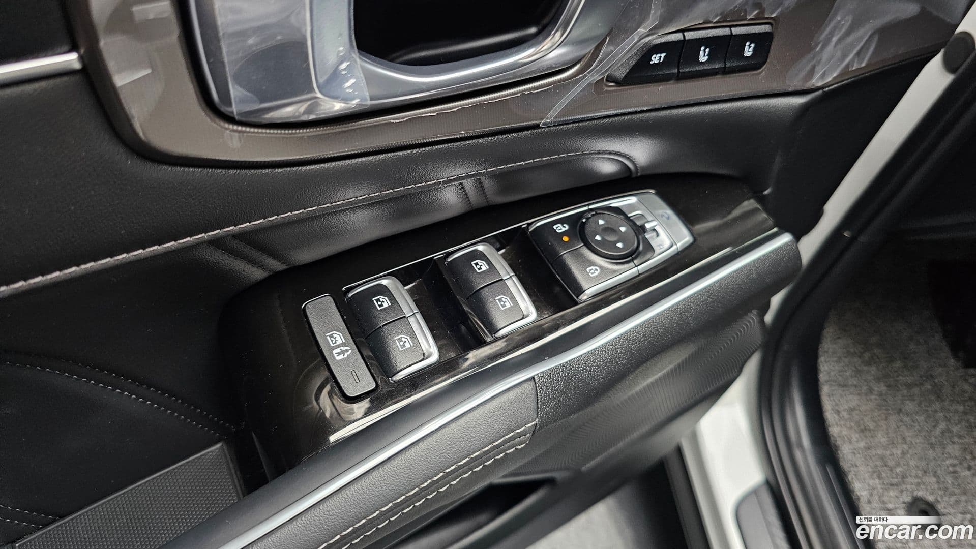 Main__Slider__Photo:Sorento Kia 2024.11-27