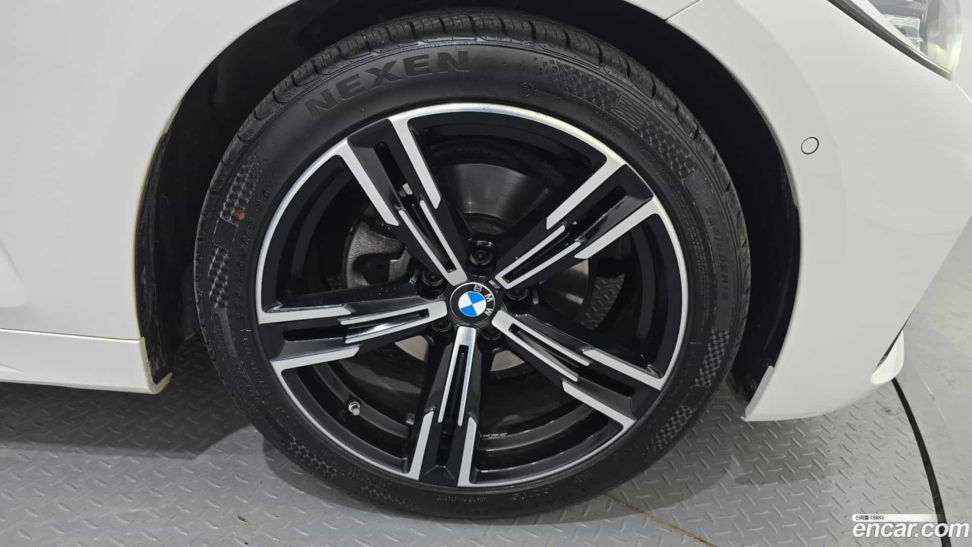 4-Series BMW 2021.3-OUTER-031