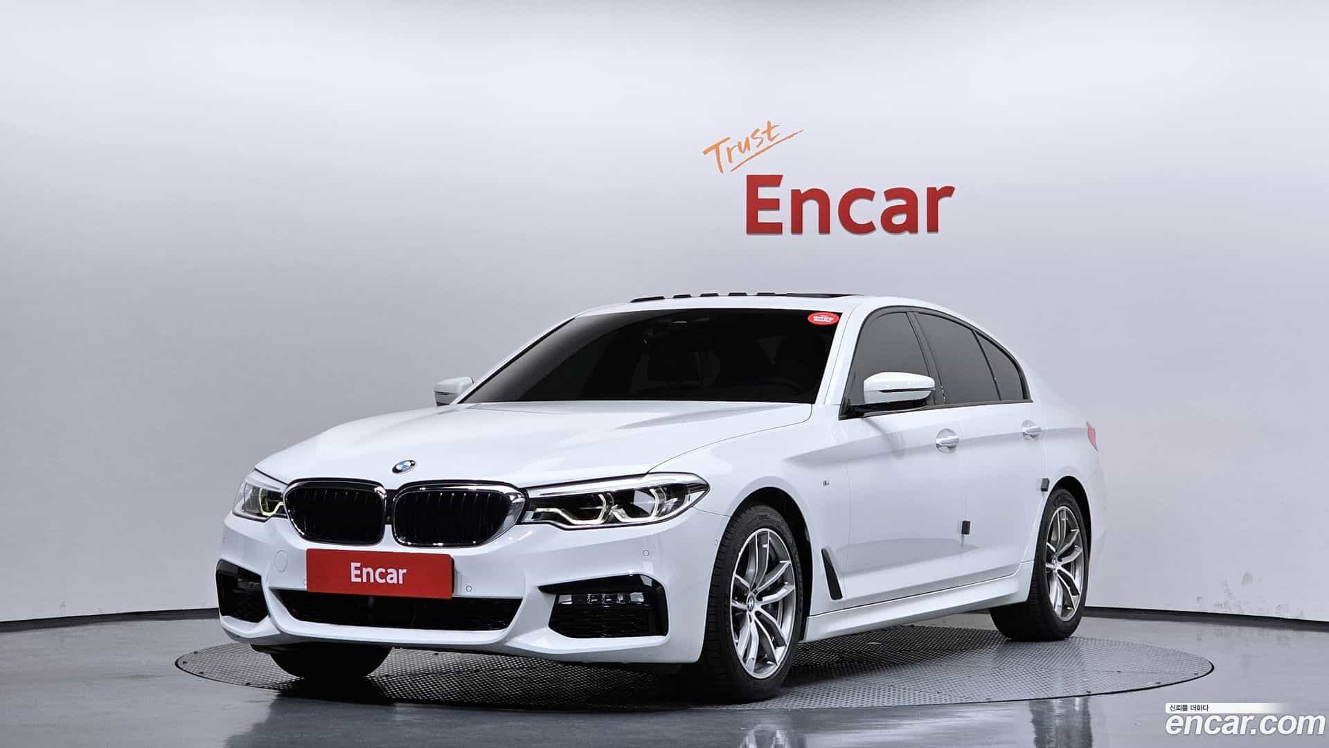 5-Series BMW 2017.5-OUTER-001