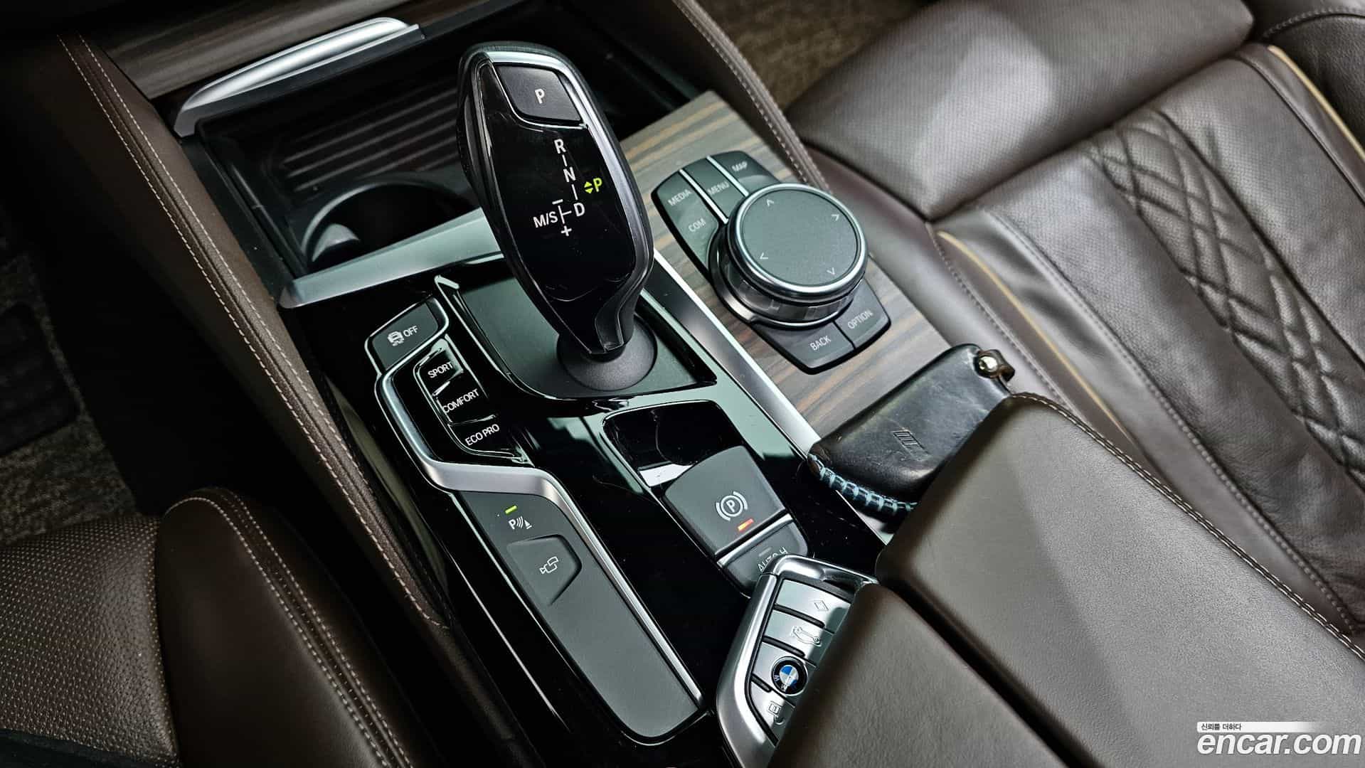 5-Series BMW 2017.5-INNER-009