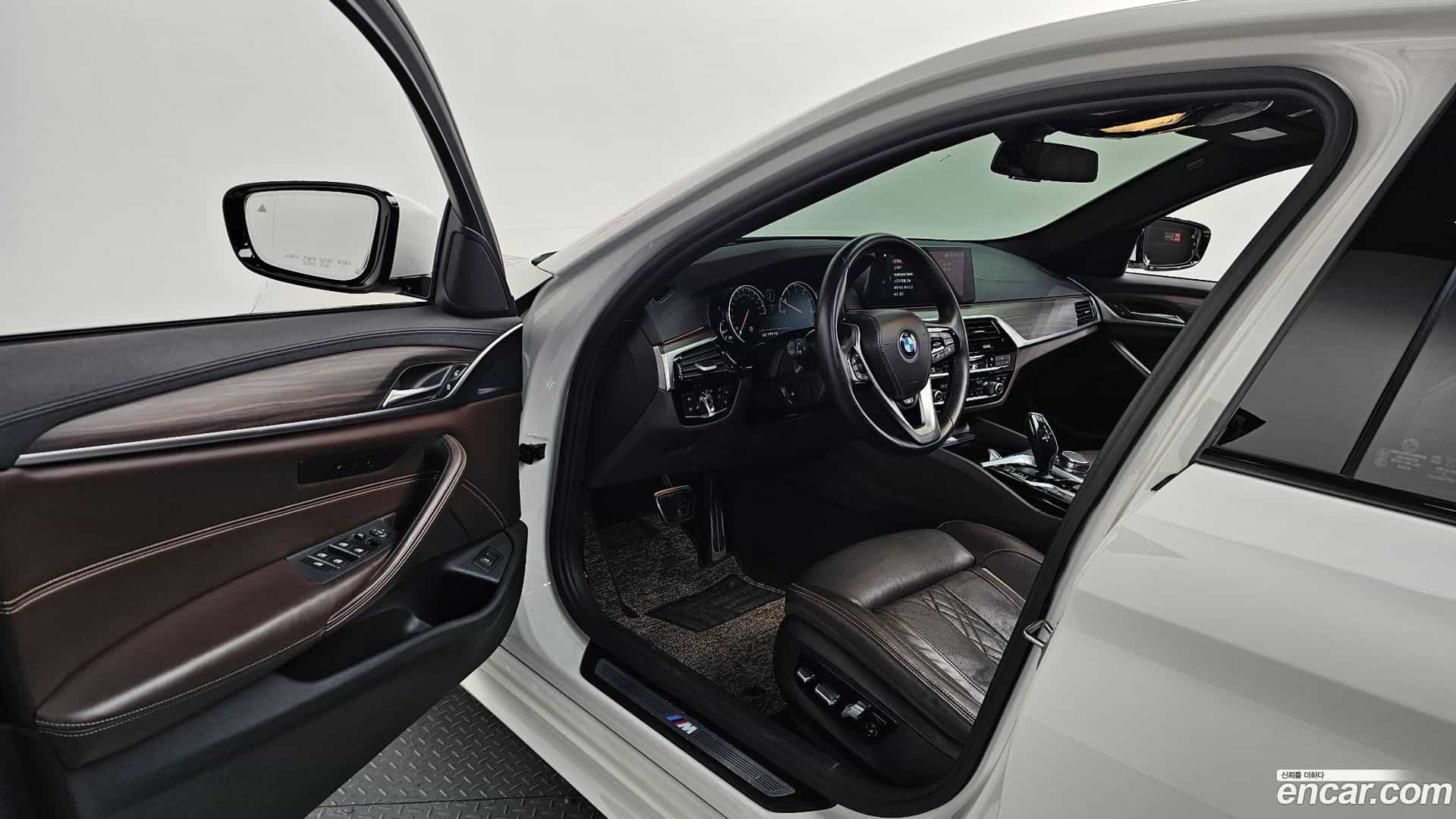 5-Series BMW 2017.5-INNER-010