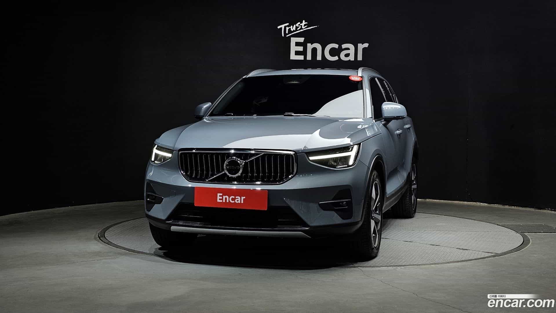 XC40 Volvo 2023.2-OUTER-003