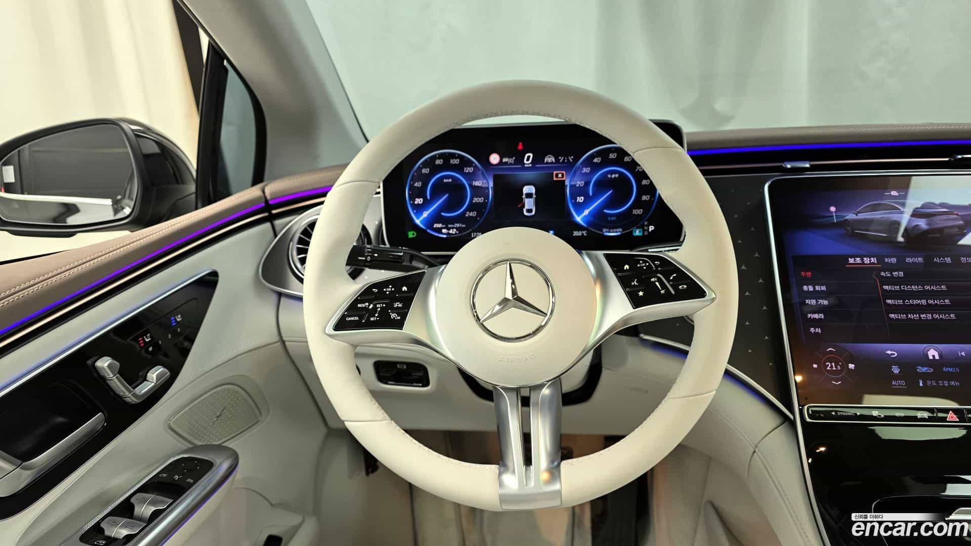 EQE Mercedes-Benz 2024.9-OPTION-017