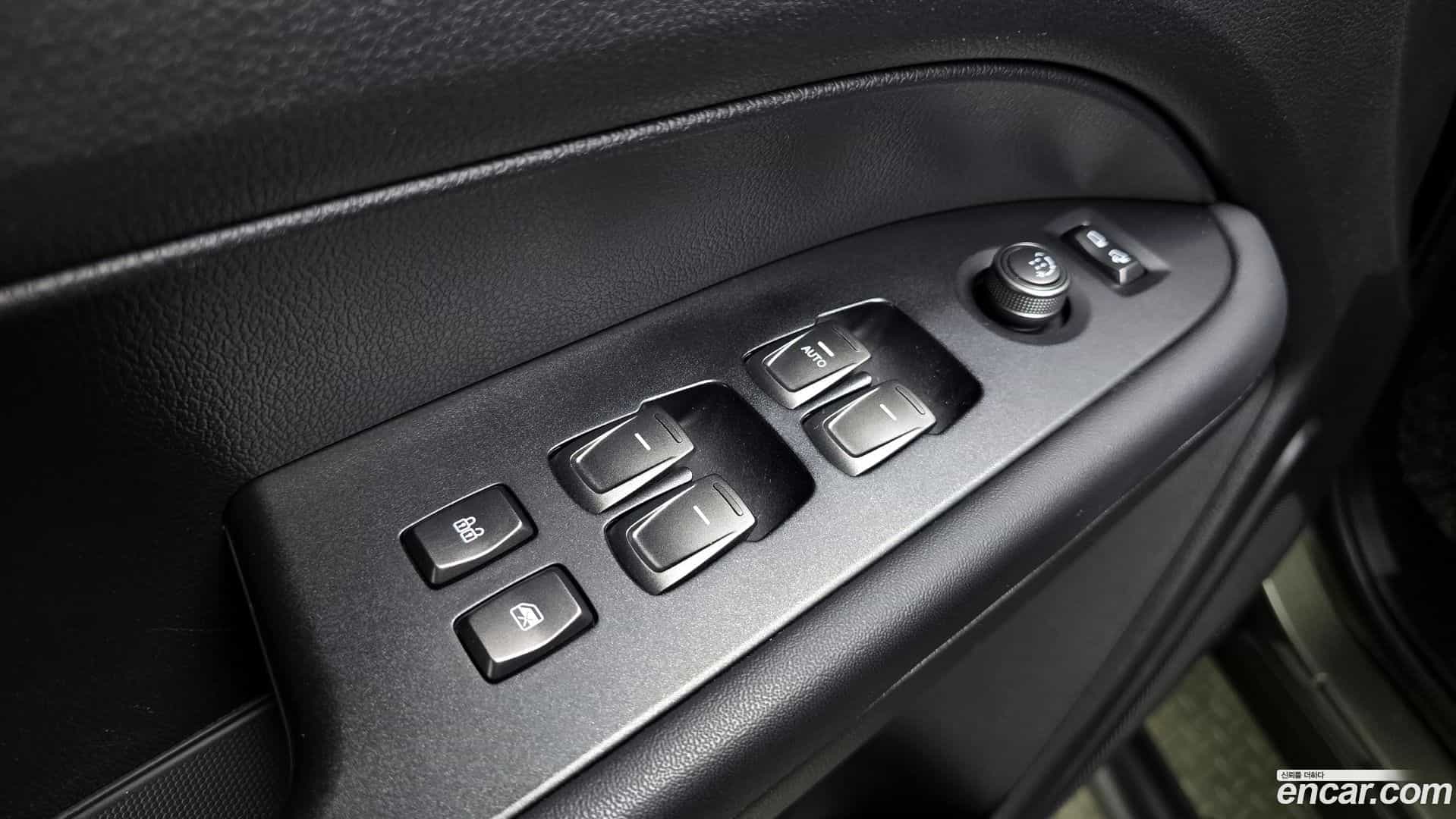Rexton KG Mobility 2021.6-OPTION-042