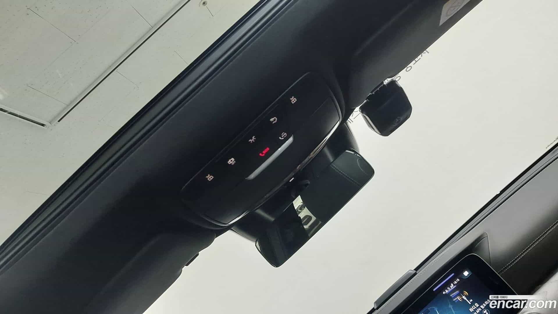E-Class Mercedes-Benz 2022.1-OPTION-021