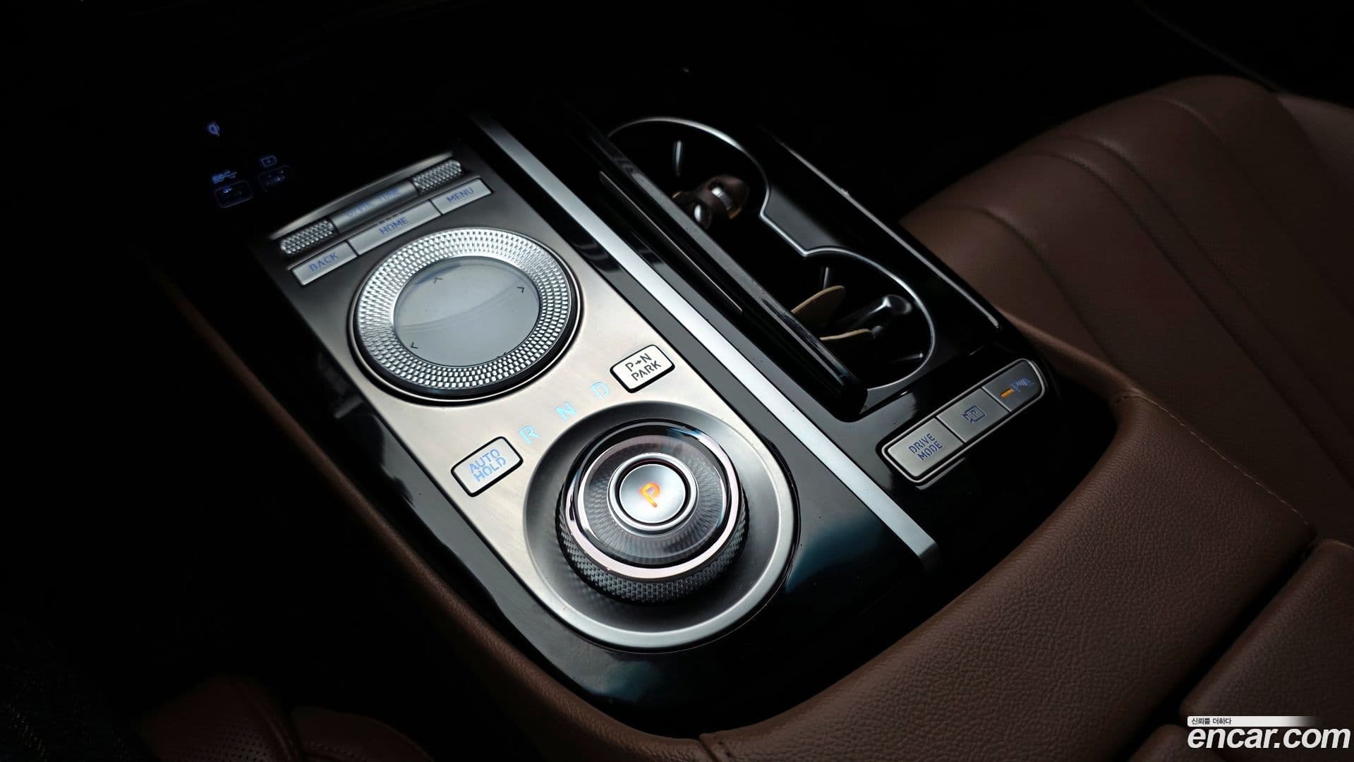 Main__Slider__Photo:G80 Genesis 2022.7-8