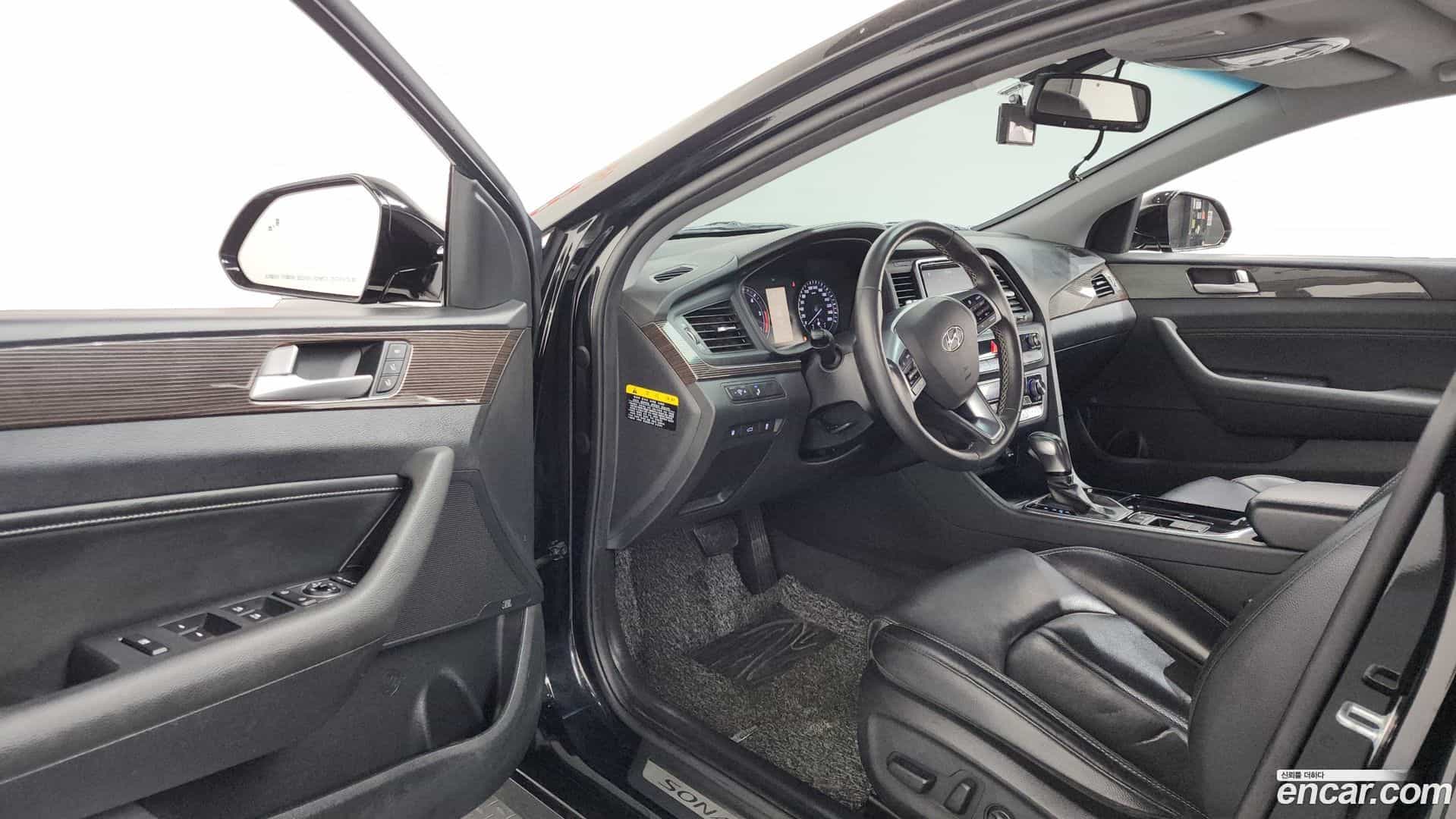 Sonata Hyundai 2017.4-INNER-010