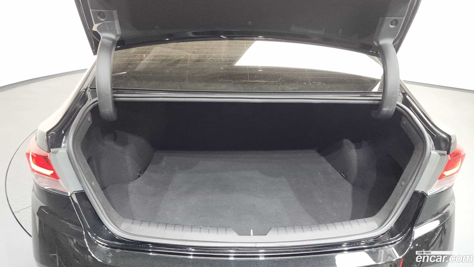Sonata Hyundai 2017.4-OPTION-024