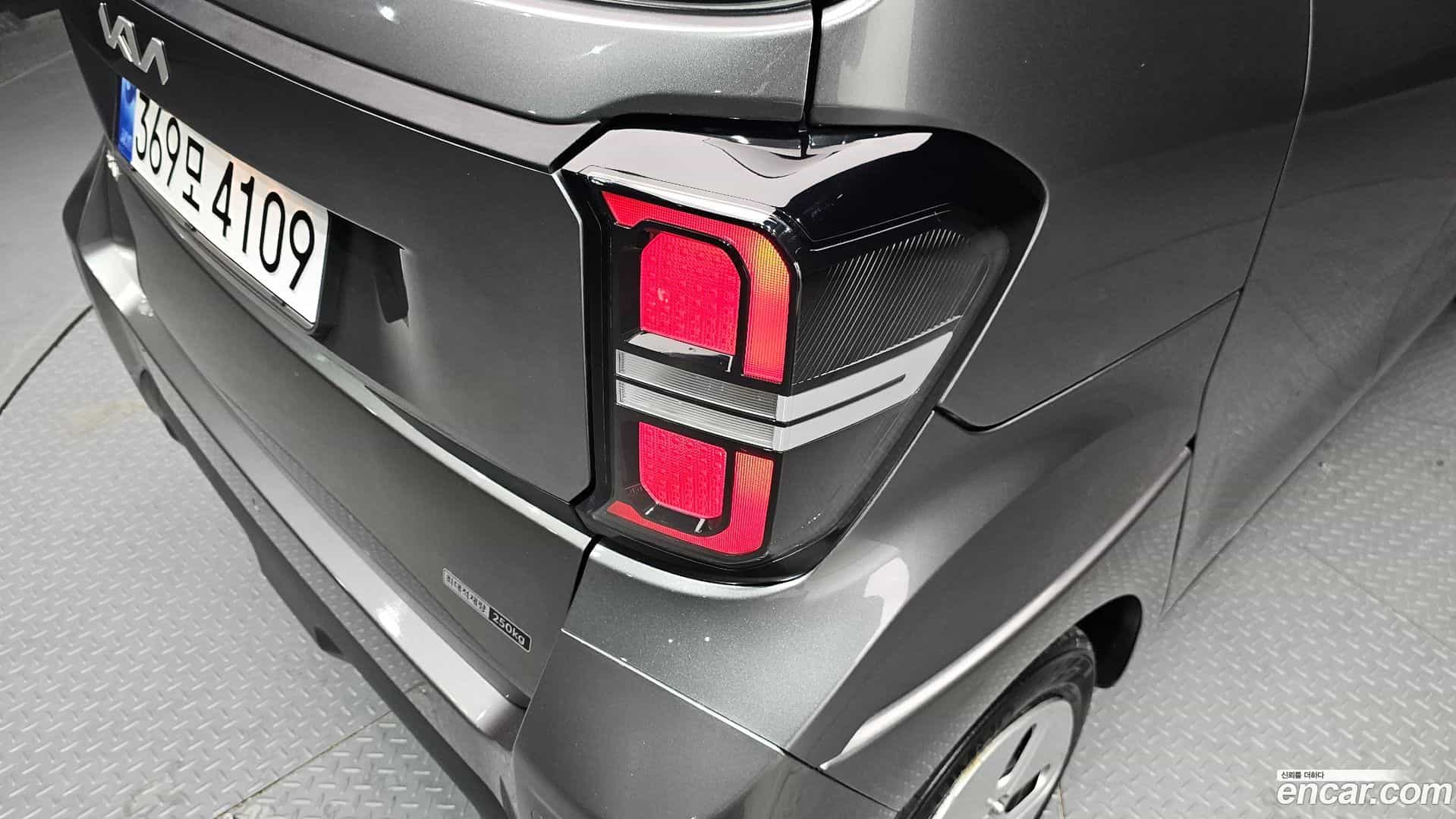 RAY Kia 2023.4-OUTER-033