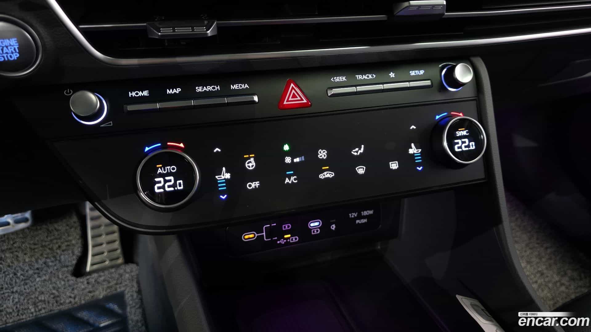 Sonata Hyundai 2024.3-OPTION-040