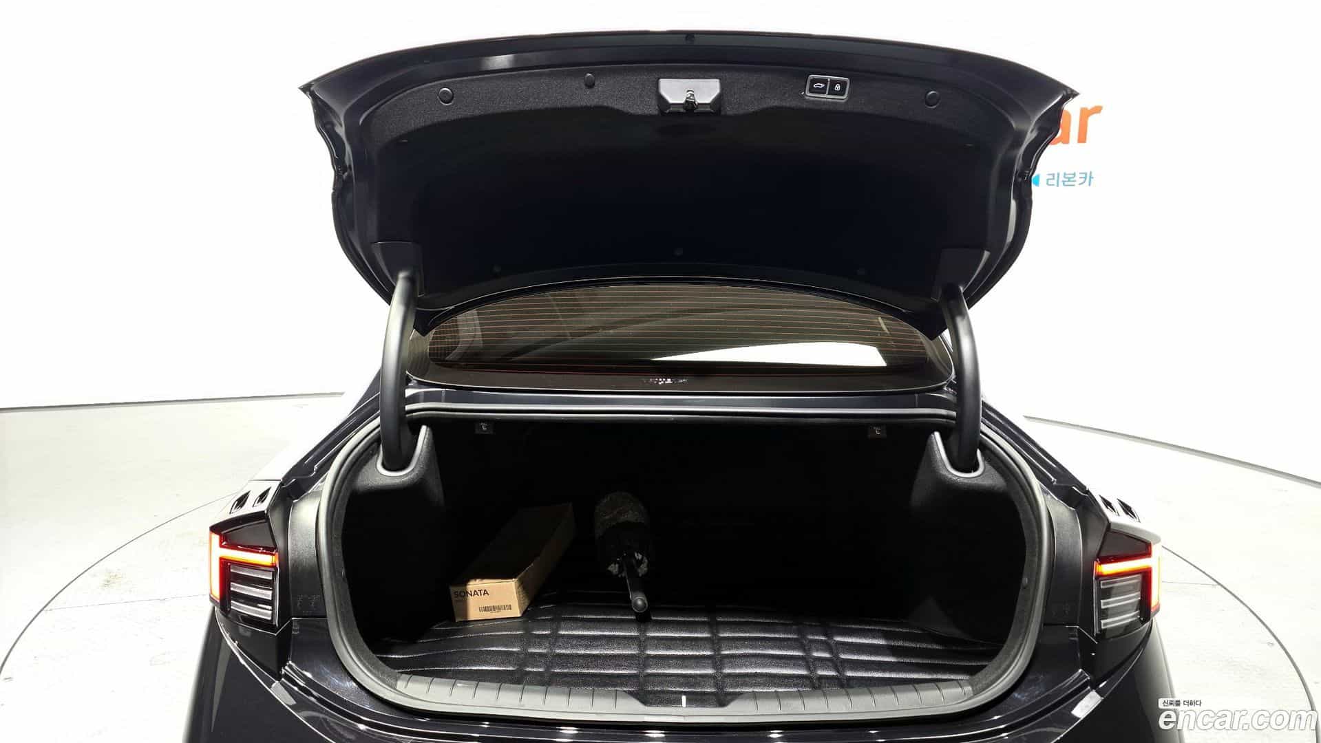 Sonata Hyundai 2024.3-OPTION-049