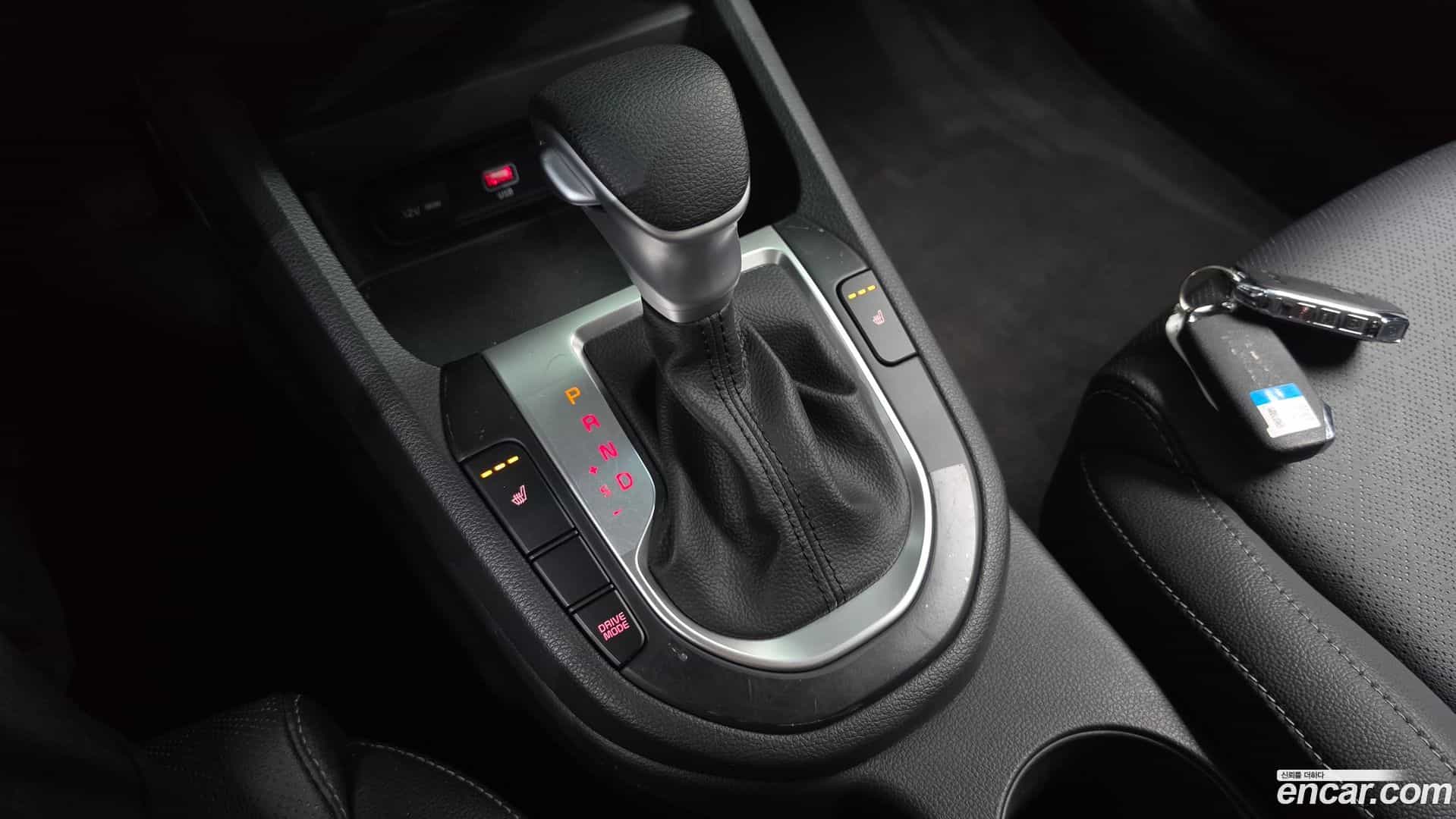 K3 Kia 2023.1-INNER-009