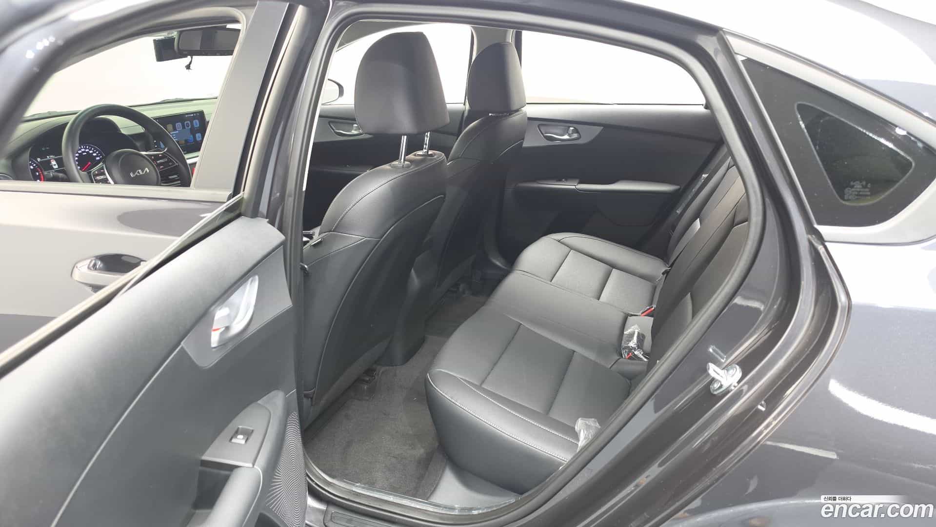 K3 Kia 2023.1-OPTION-016
