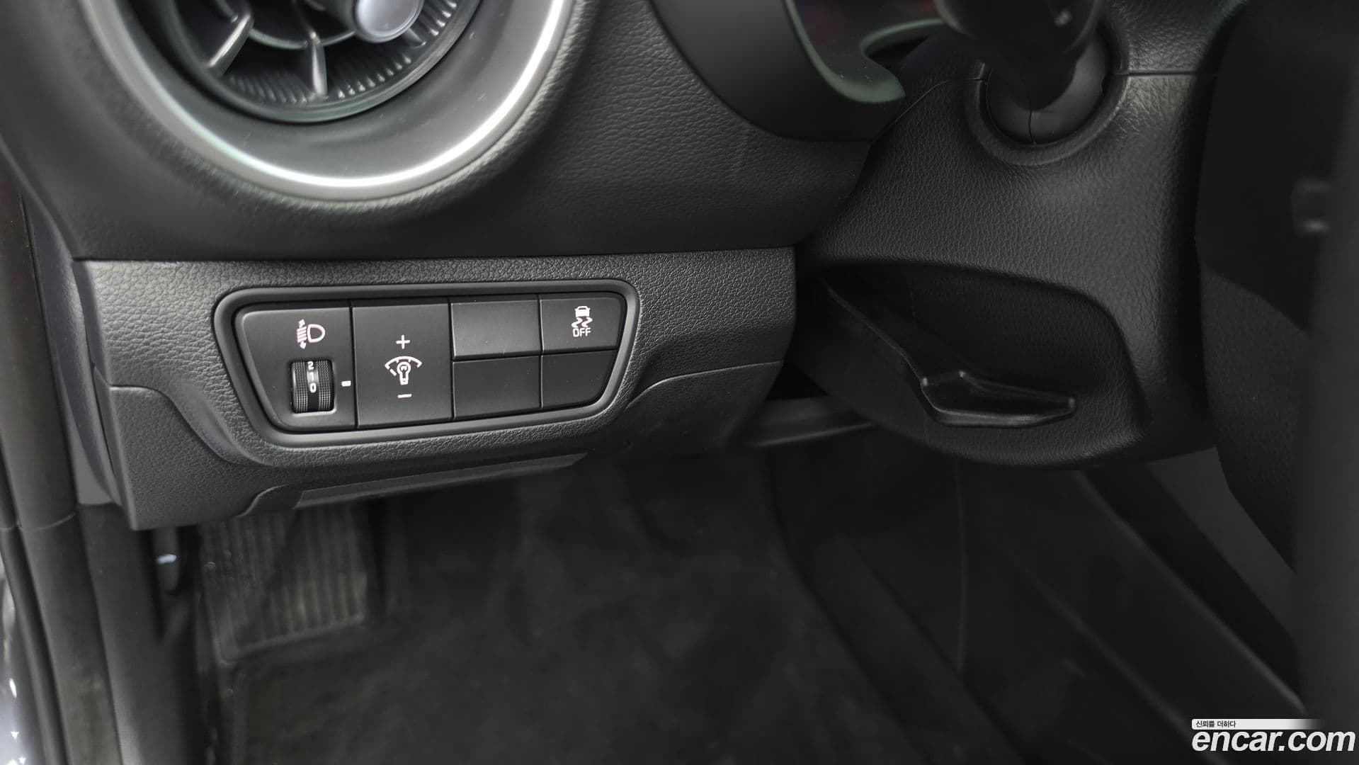 Main__Slider__Photo:K3 Kia 2023.1-19