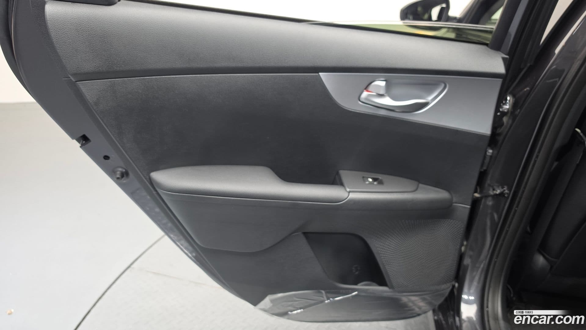 Main__Slider__Photo:K3 Kia 2023.1-24