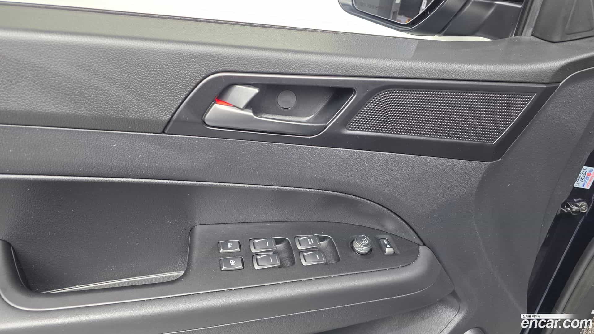 Rexton KG Mobility 2020.7-OPTION-040