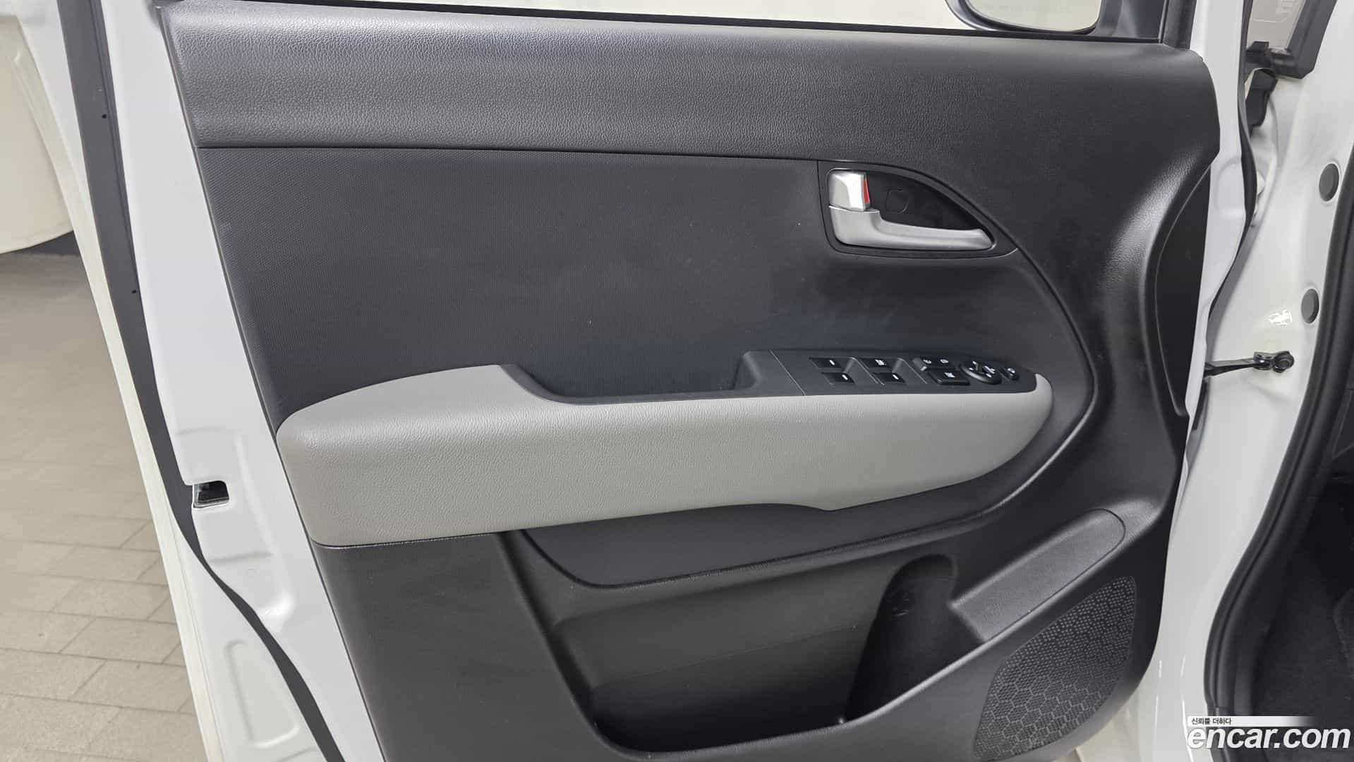 RAY Kia 2022.8-INNER-034