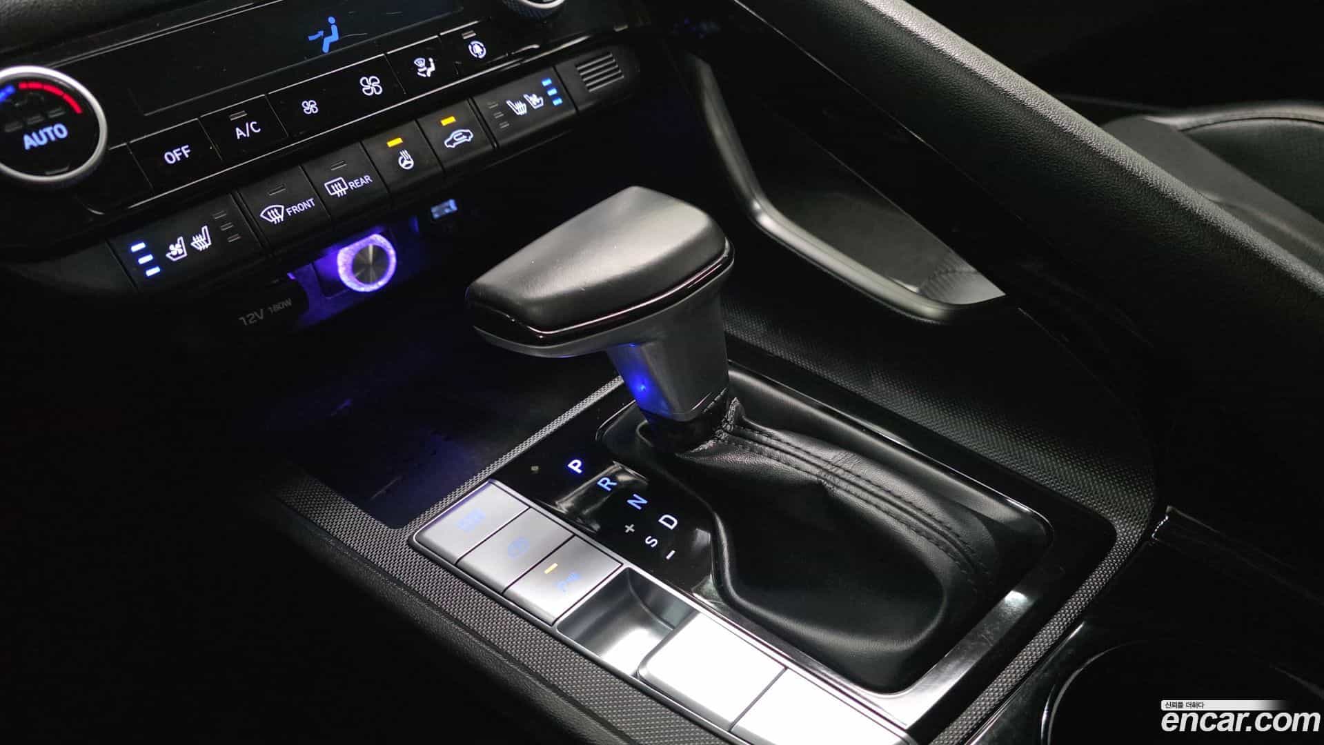 AVANTE Hyundai 2020.11-INNER-009