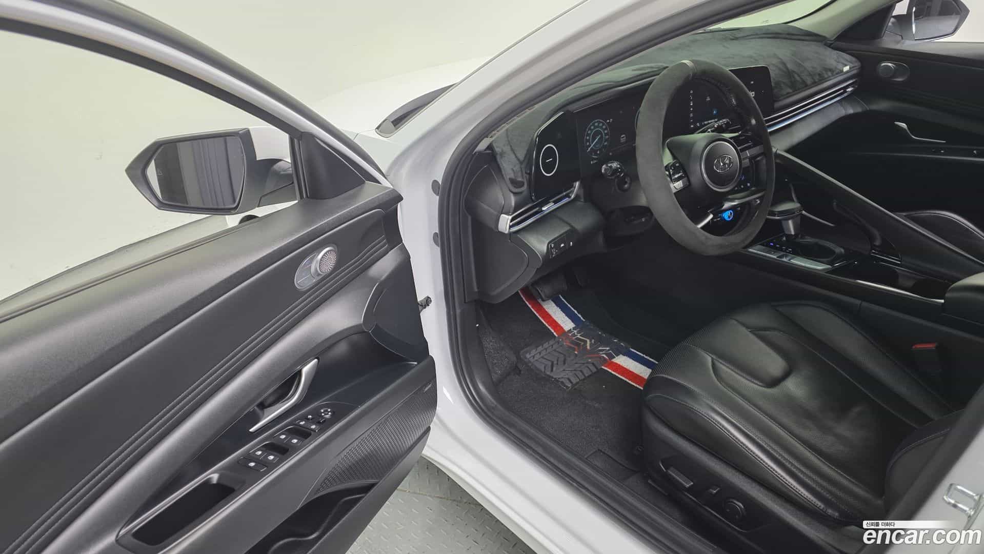AVANTE Hyundai 2020.11-OPTION-015