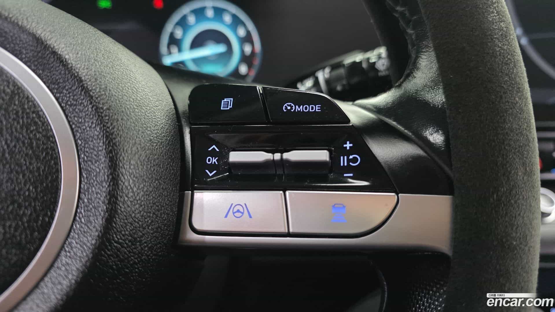 AVANTE Hyundai 2020.11-OPTION-041