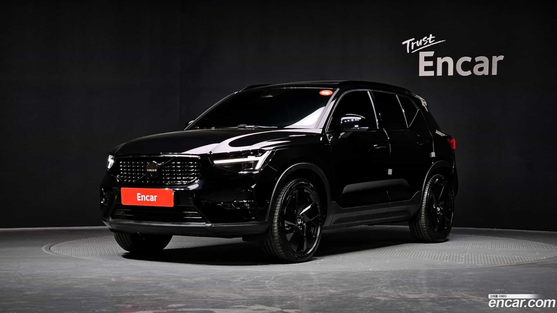 XC40 Volvo 2025.6-OUTER-001