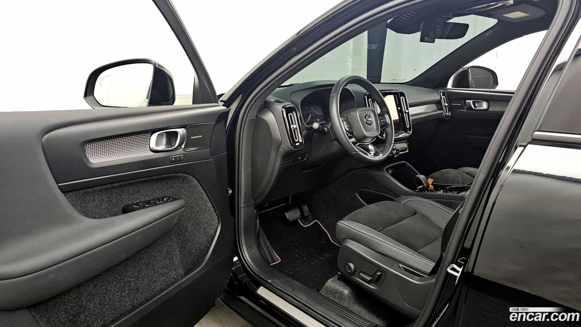 XC40 Volvo 2025.6-INNER-008