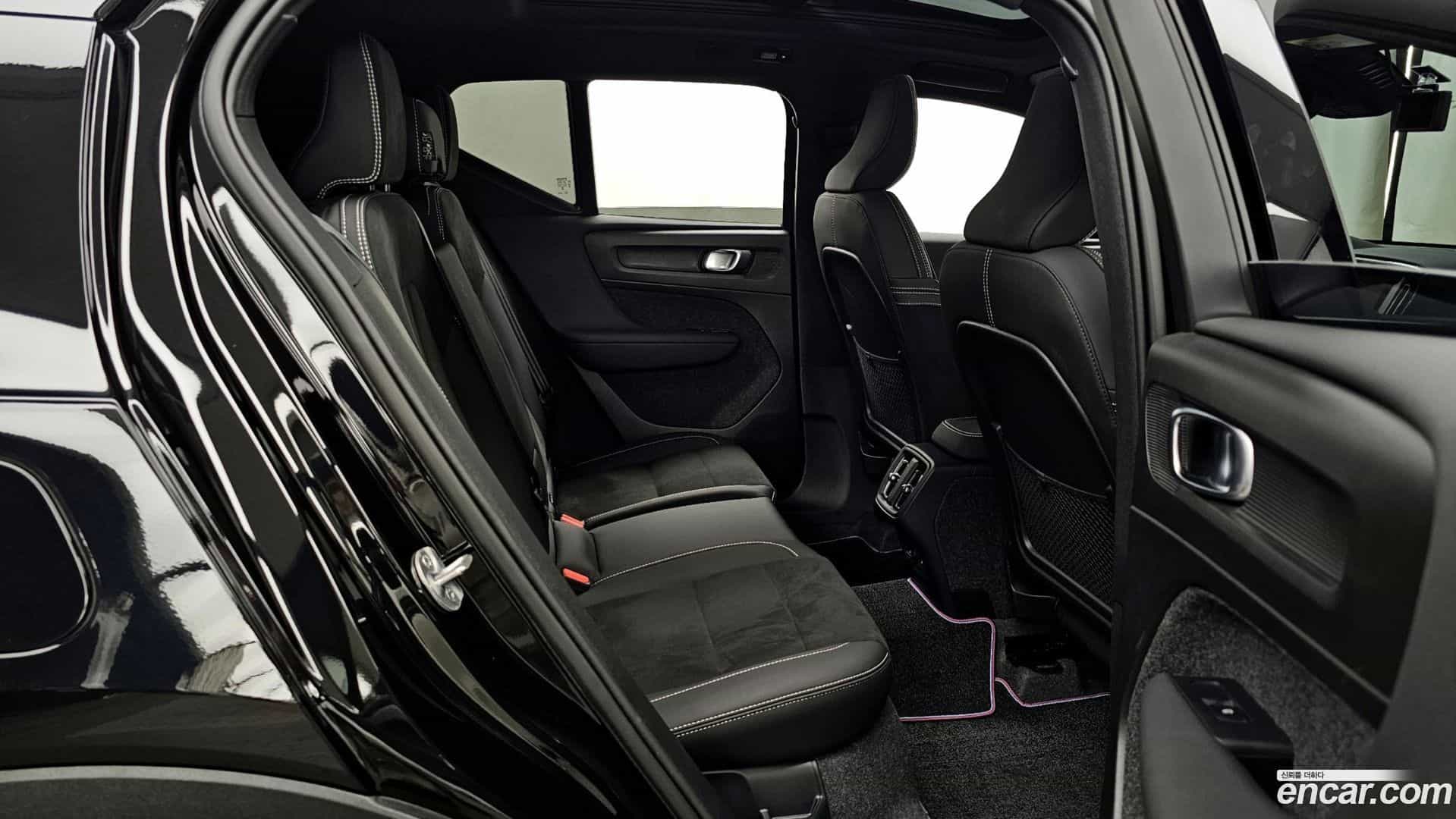 XC40 Volvo 2025.6-INNER-010