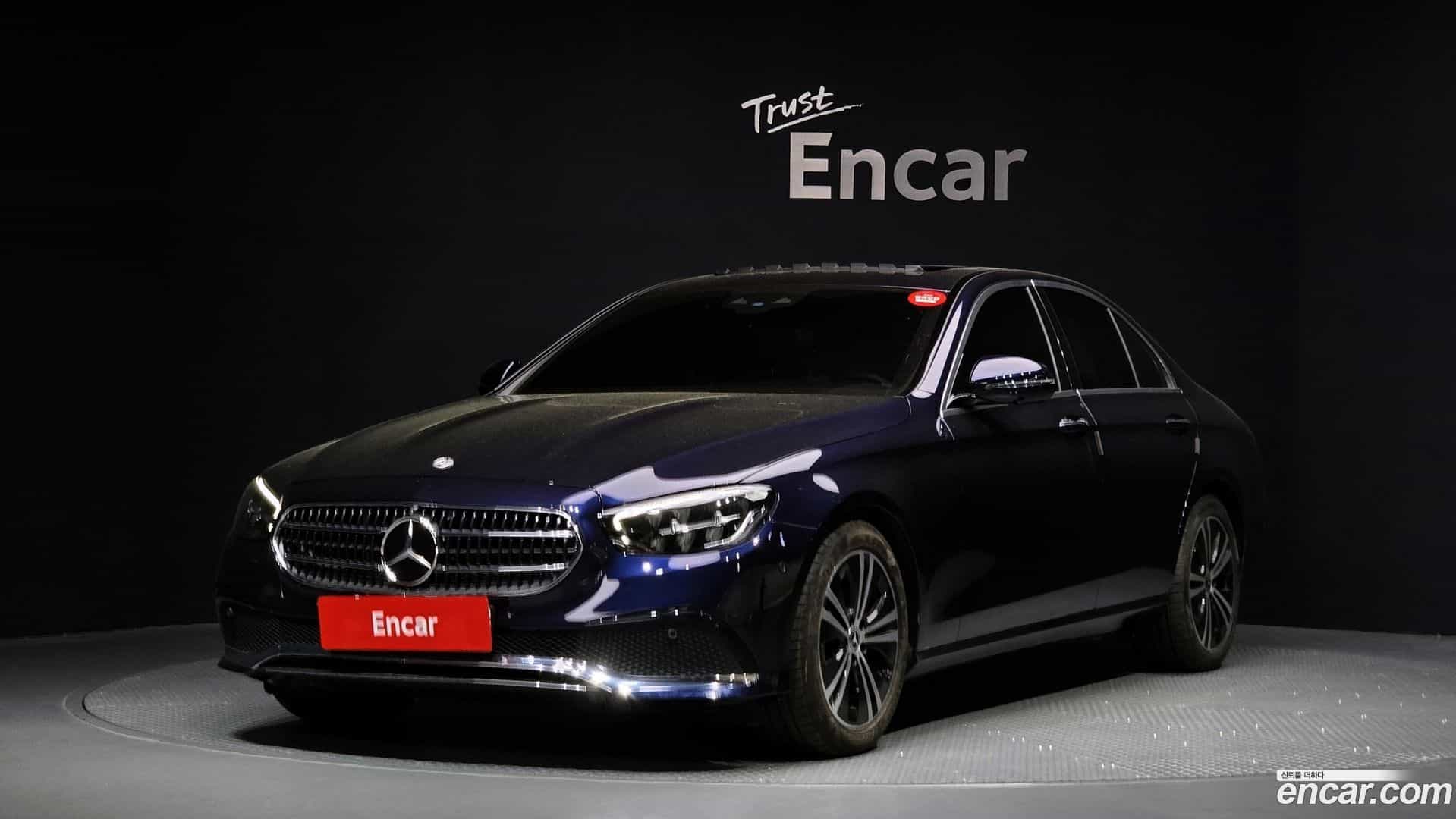E-Class Mercedes-Benz 2022.1-OUTER-001