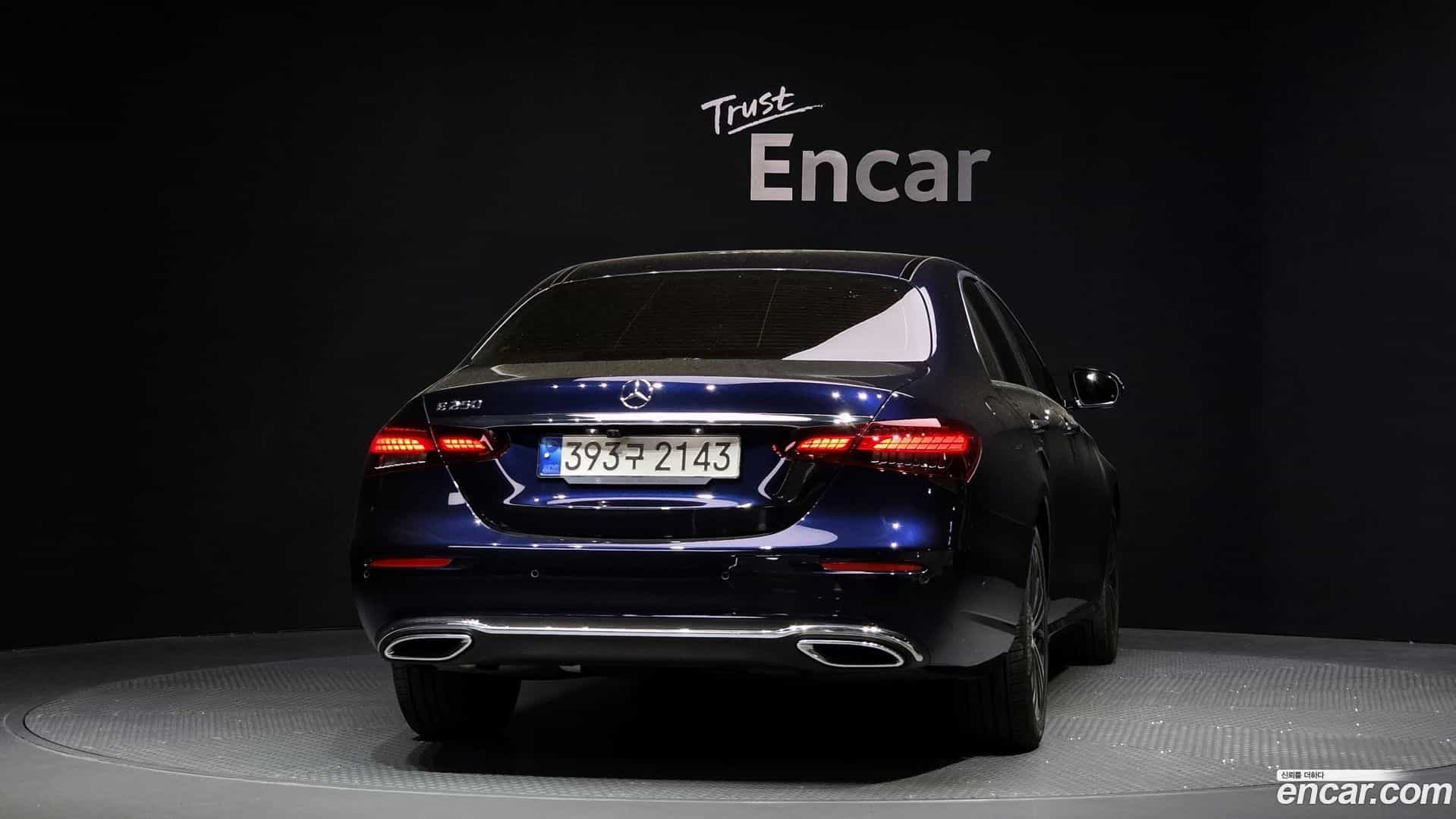 E-Class Mercedes-Benz 2022.1-OUTER-004
