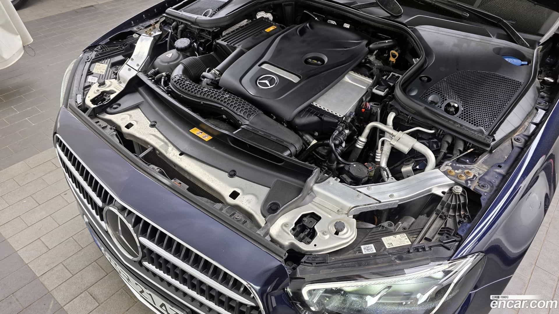 E-Class Mercedes-Benz 2022.1-OUTER-006