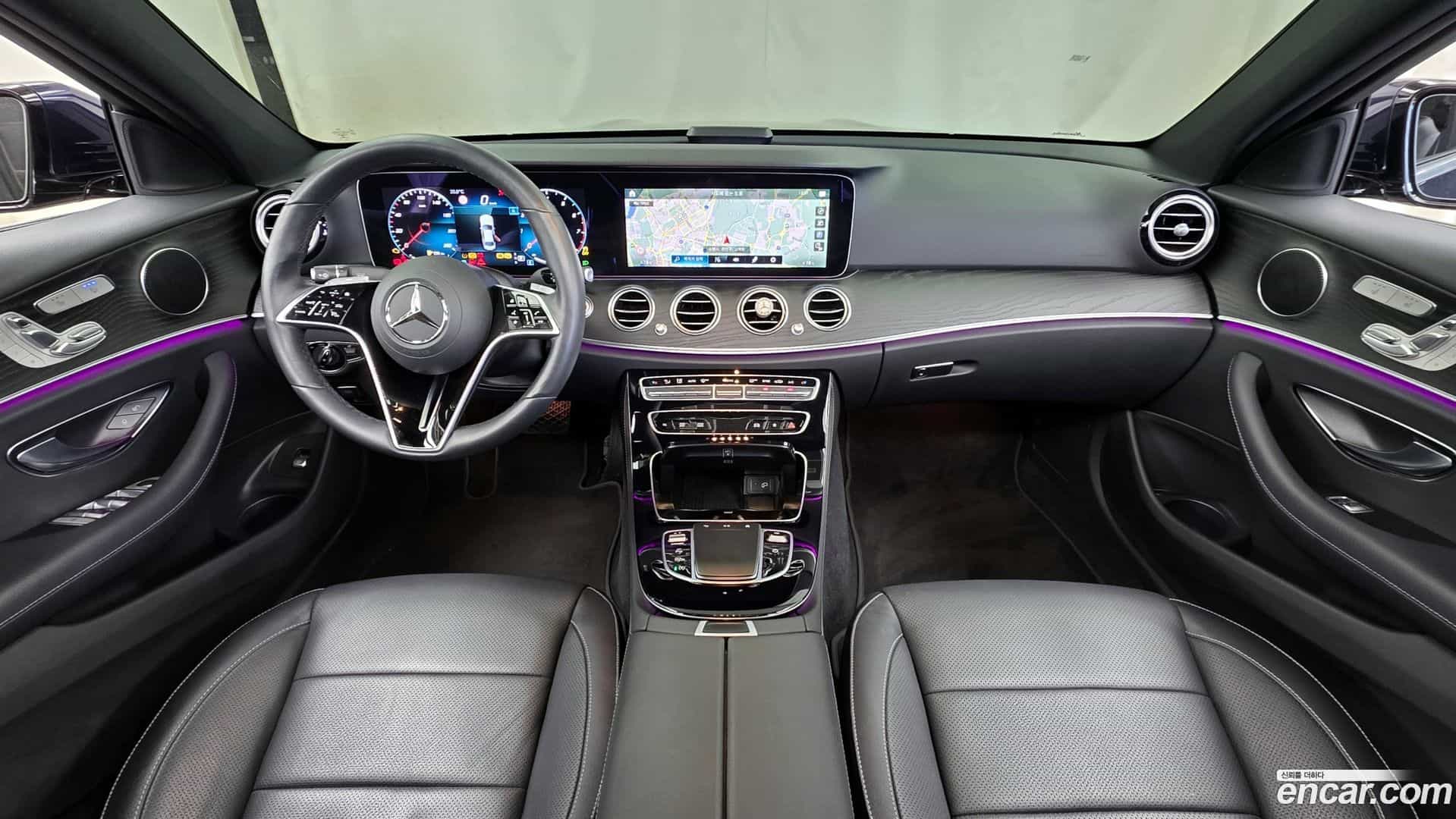 E-Class Mercedes-Benz 2022.1-INNER-007