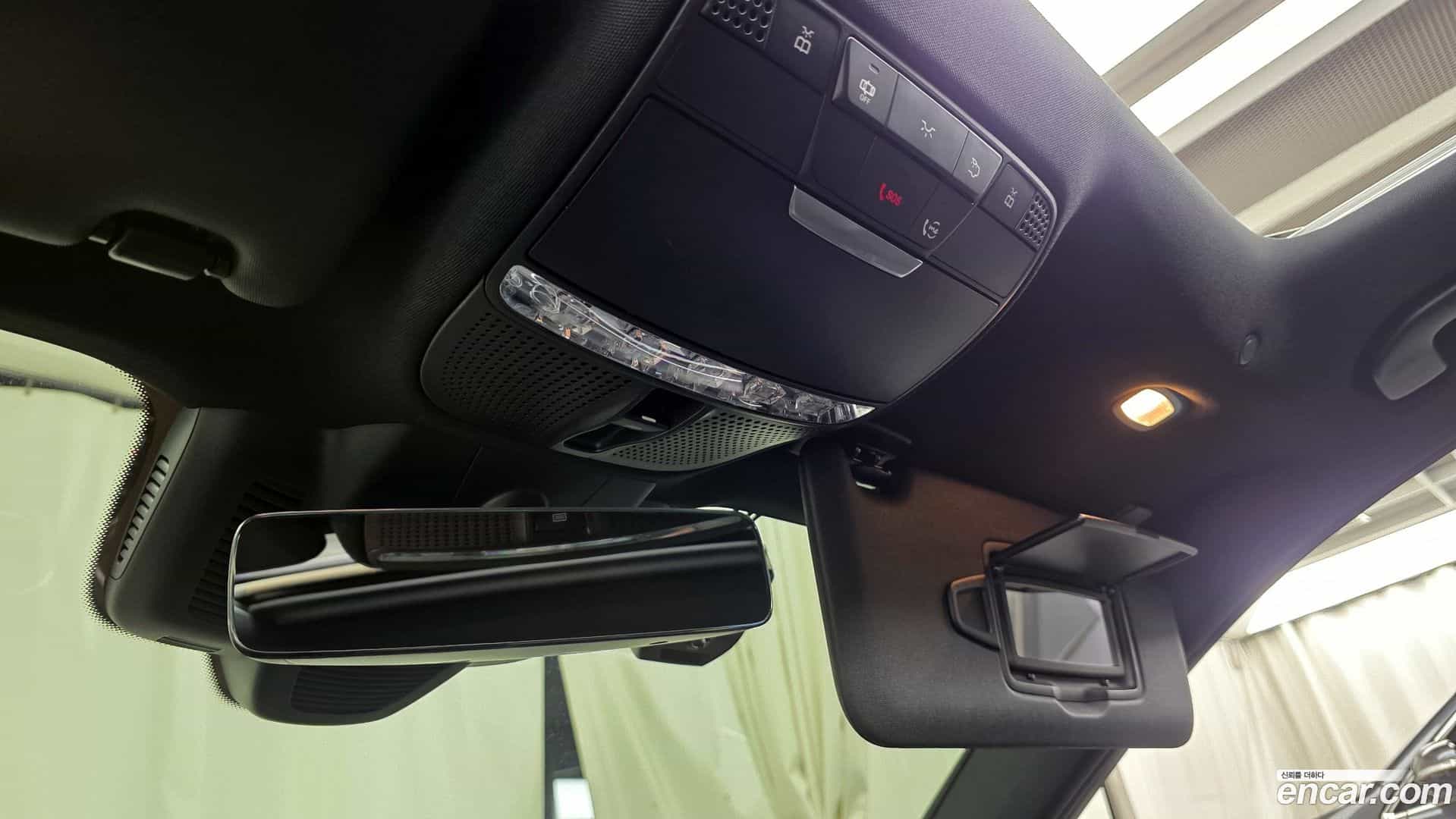 E-Class Mercedes-Benz 2022.1-OPTION-021