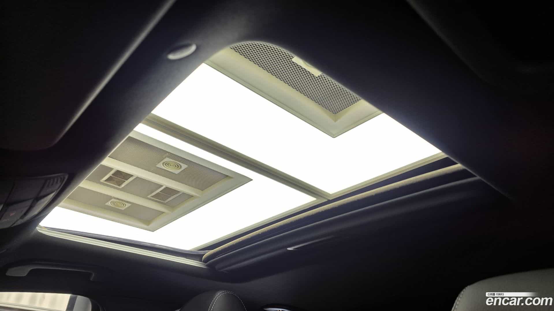 E-Class Mercedes-Benz 2022.1-OPTION-023