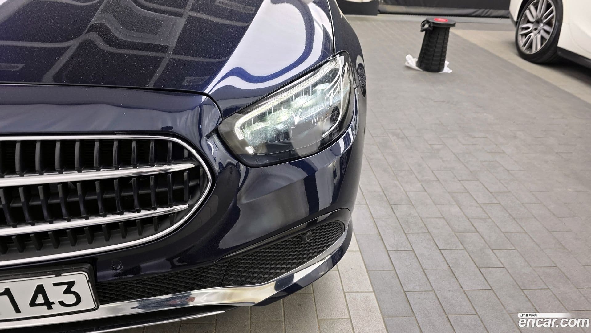 Main__Slider__Photo:E-Class Mercedes-Benz 2022.1-21