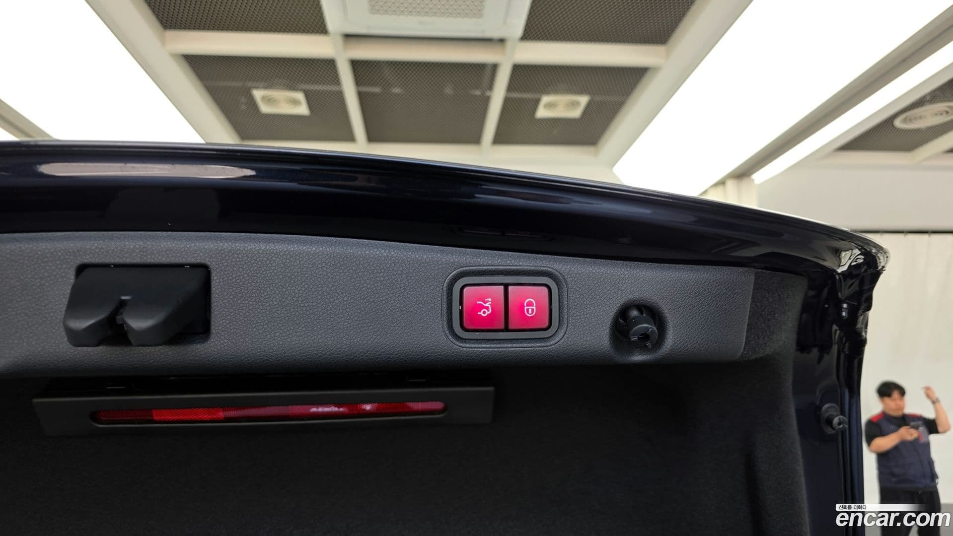Main__Slider__Photo:E-Class Mercedes-Benz 2022.1-26