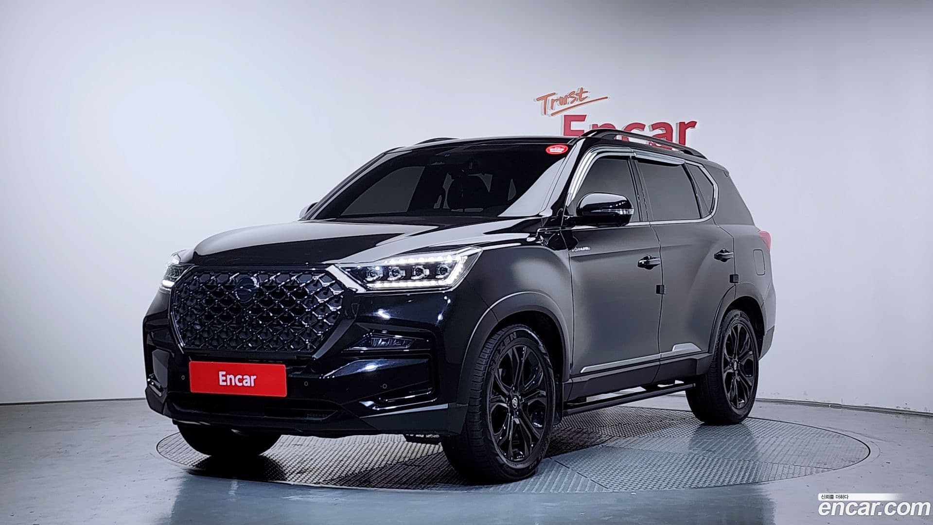 Main__Slider__Photo:Rexton KG Mobility 2022.6-0