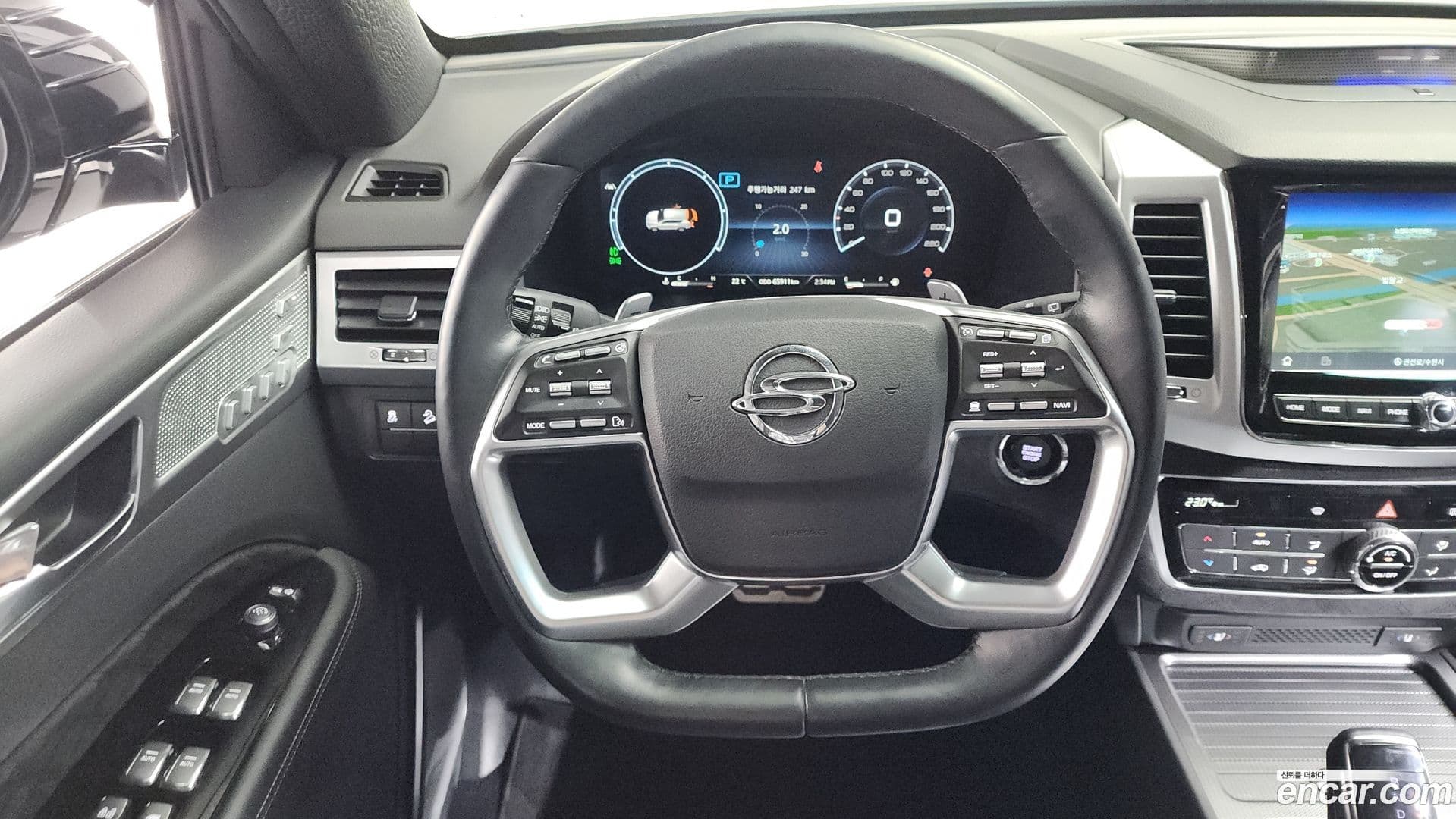 Main__Slider__Photo:Rexton KG Mobility 2022.6-12
