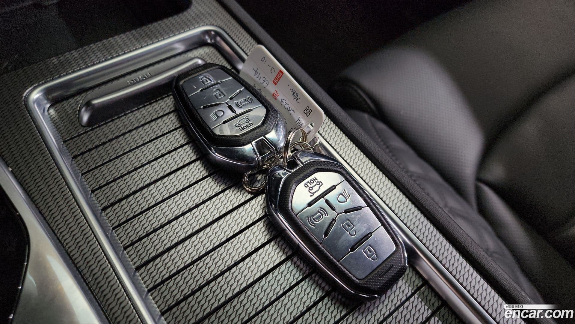 Main__Slider__Photo:Rexton KG Mobility 2022.6-14