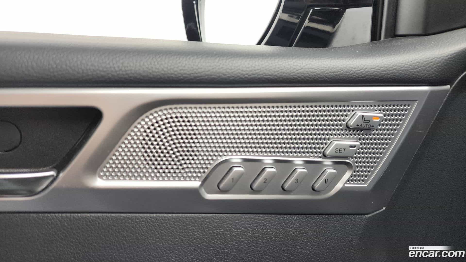 Rexton KG Mobility 2022.6-OPTION-047