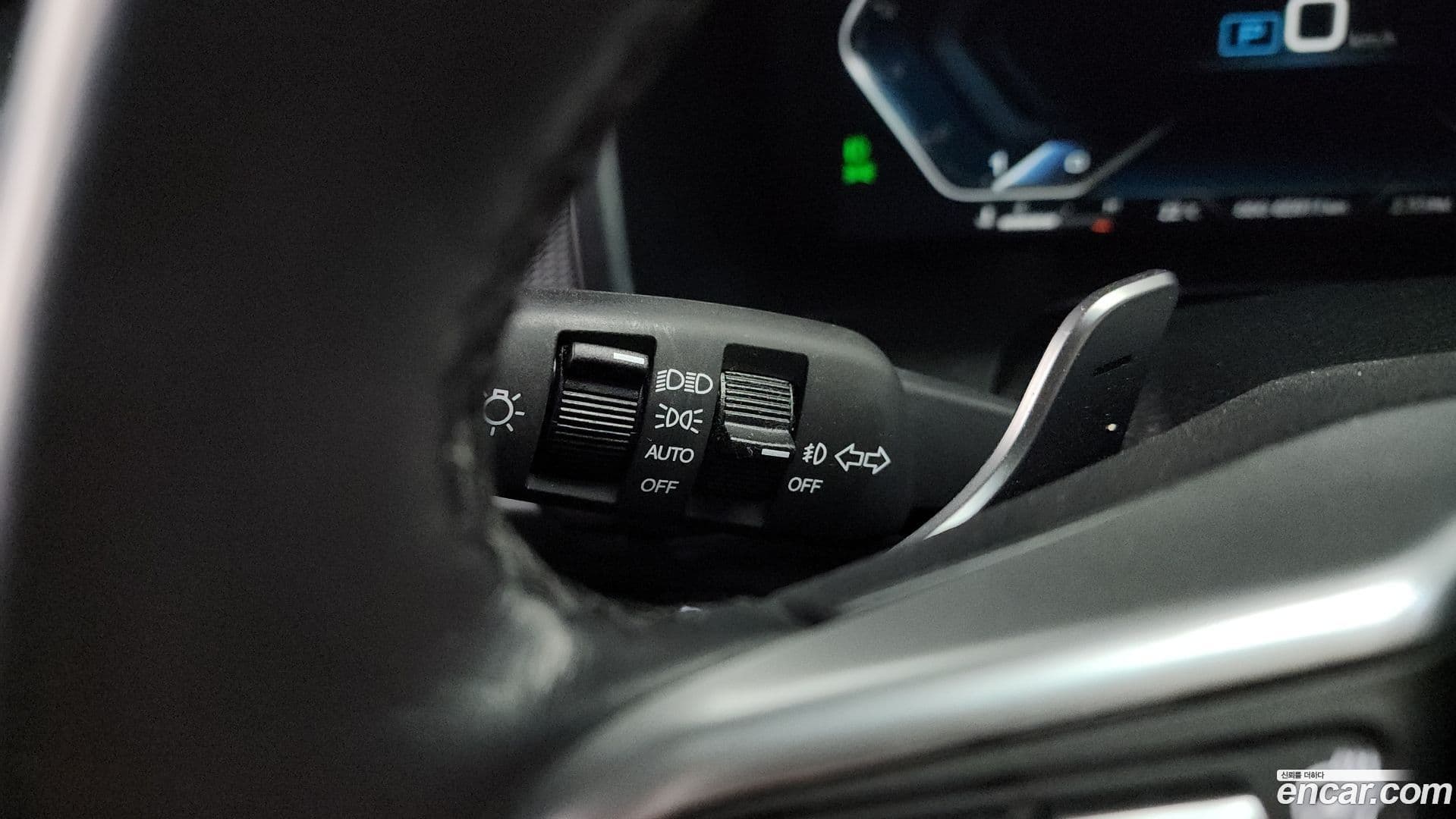 Main__Slider__Photo:Rexton KG Mobility 2022.6-34