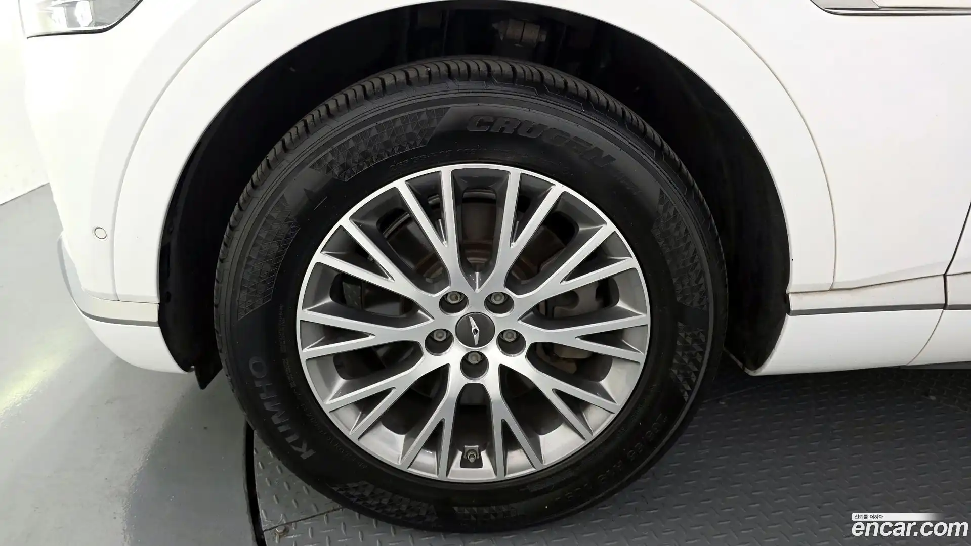 GV80 Genesis 2020.2-OUTER-005