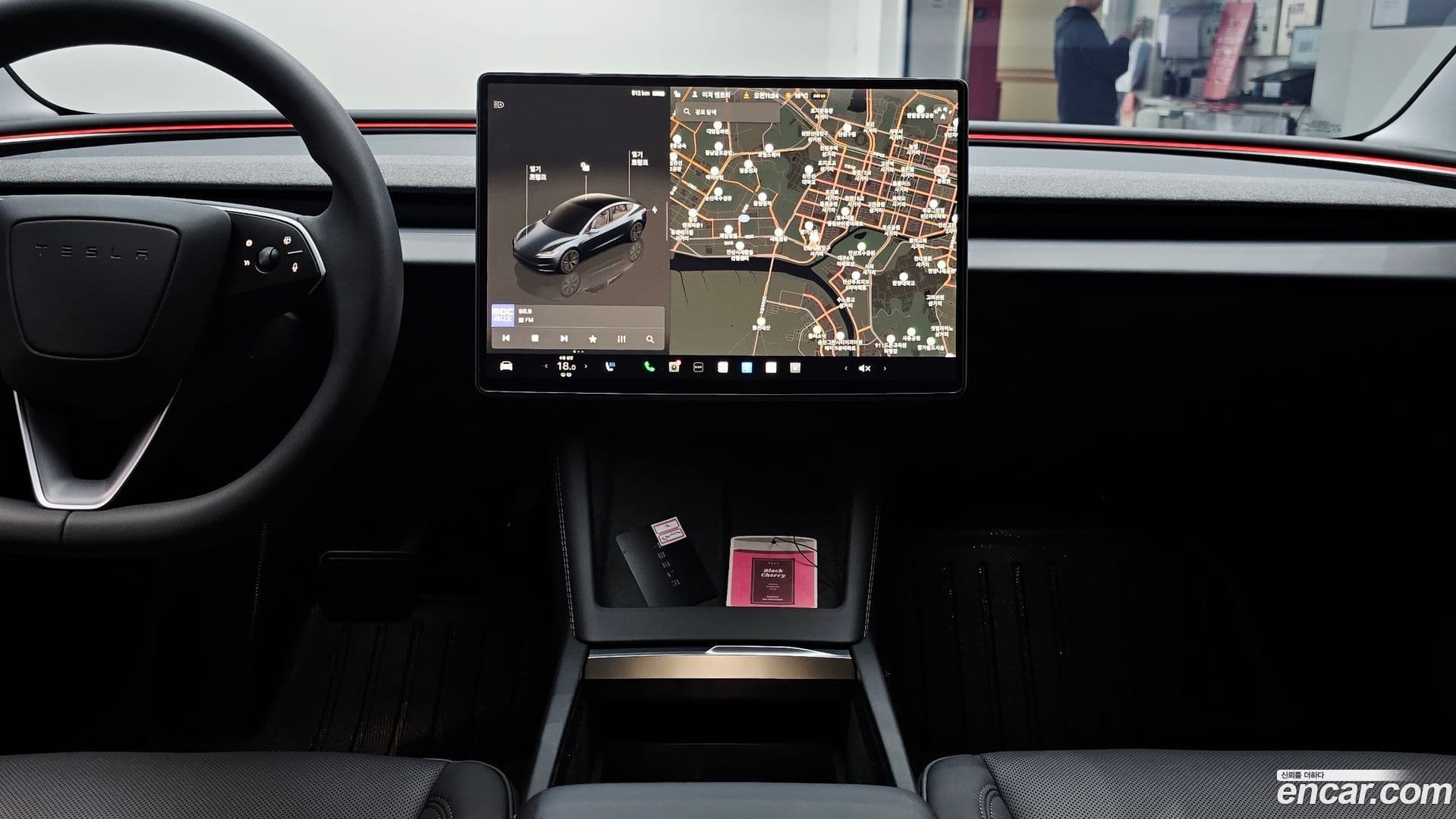Main__Slider__Photo:Model 3 Tesla 2024.5-18