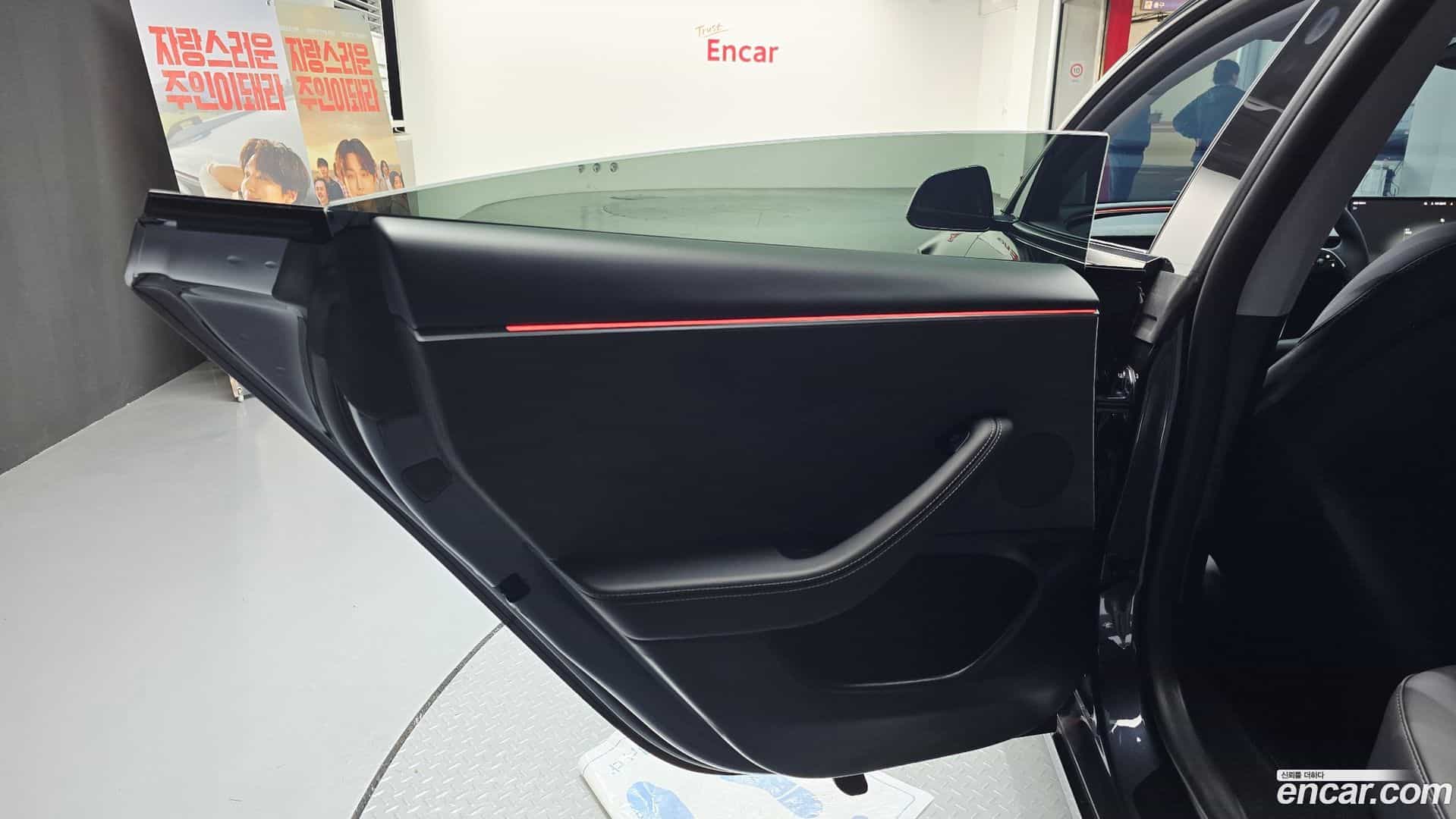 Model 3 Tesla 2024.5-INNER-035