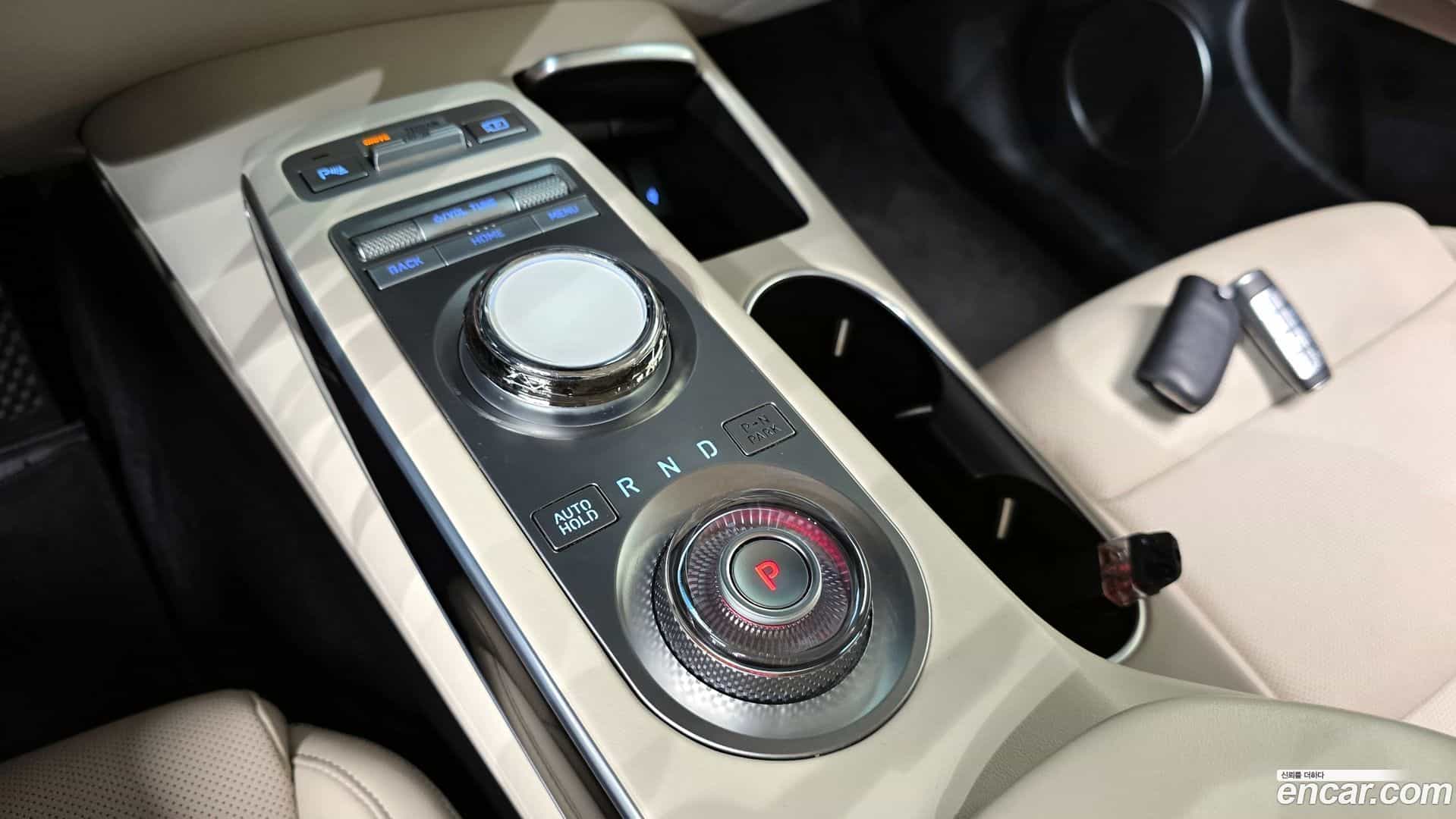 GV70 Genesis 2021.2-INNER-009