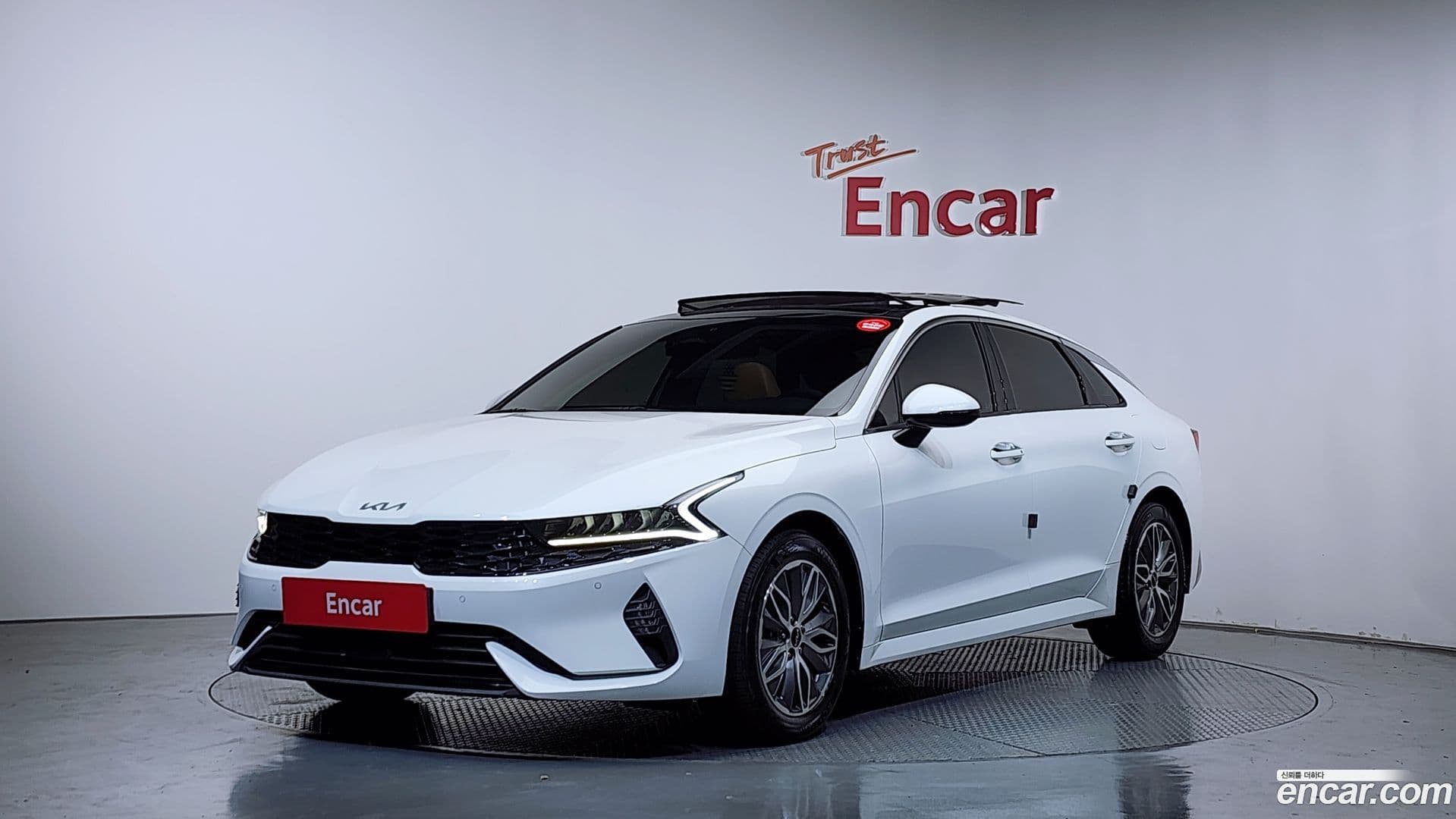 Main__Slider__Photo:K5 Kia 2023.2-0