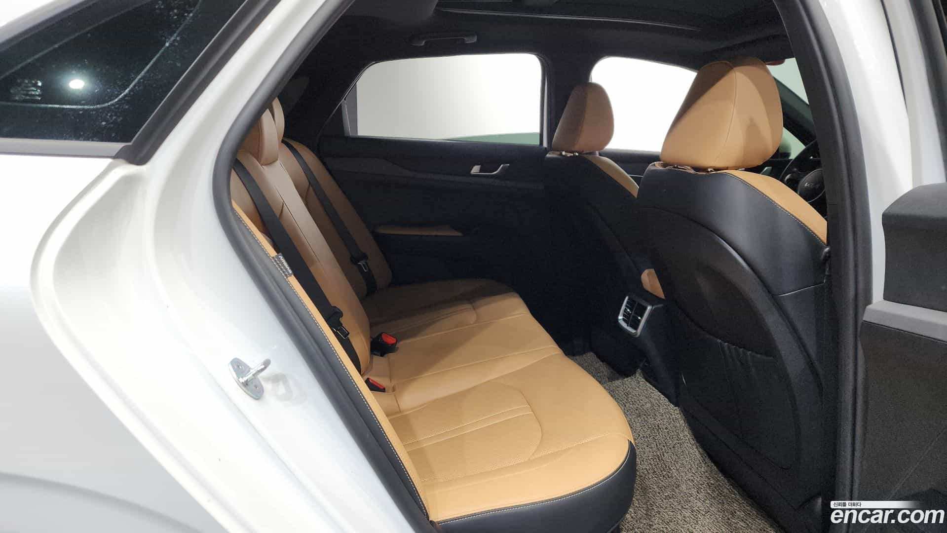 K5 Kia 2023.2-OPTION-015
